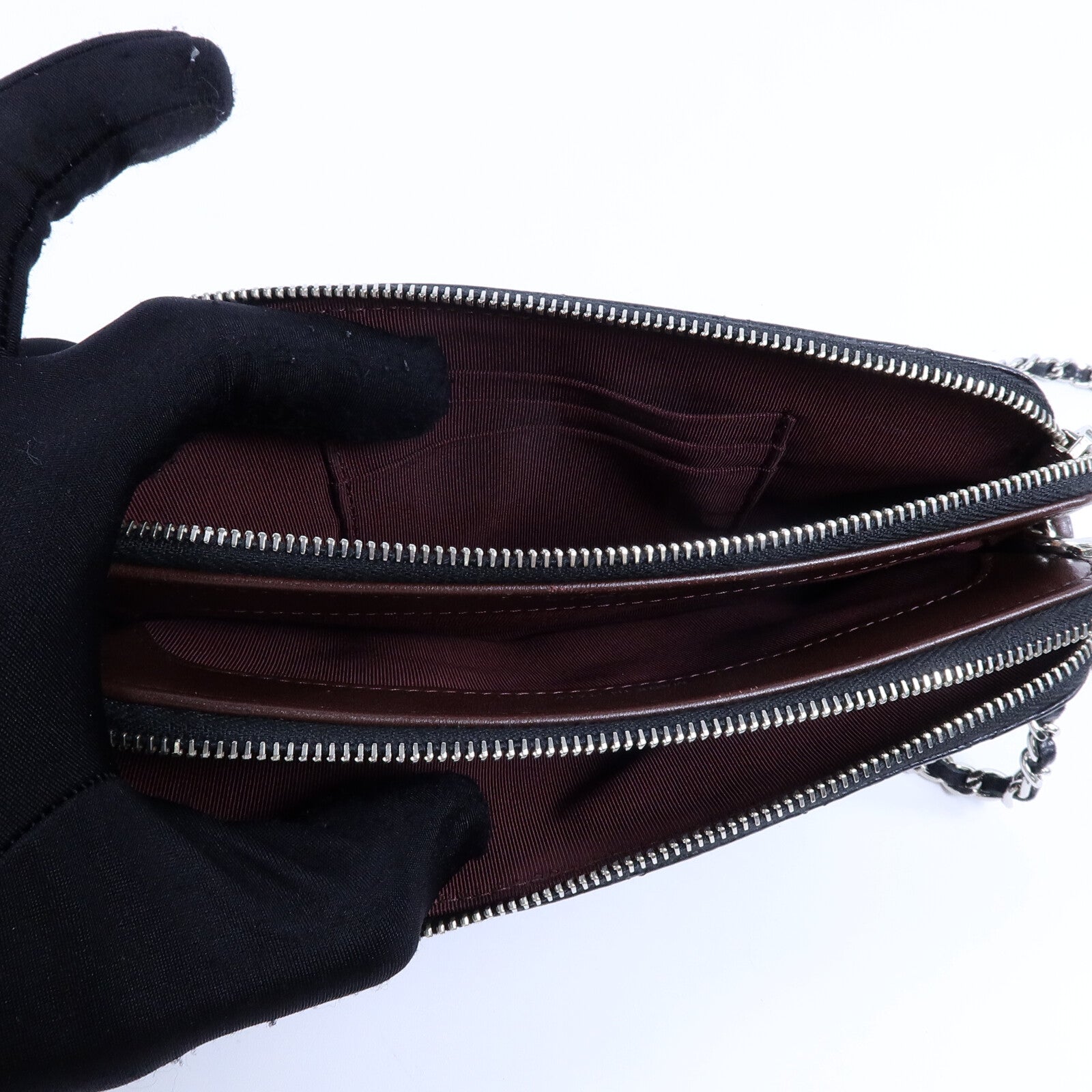 CHANEL 牛皮皮革WOC Wallet On Chain鏈帶肩背袋