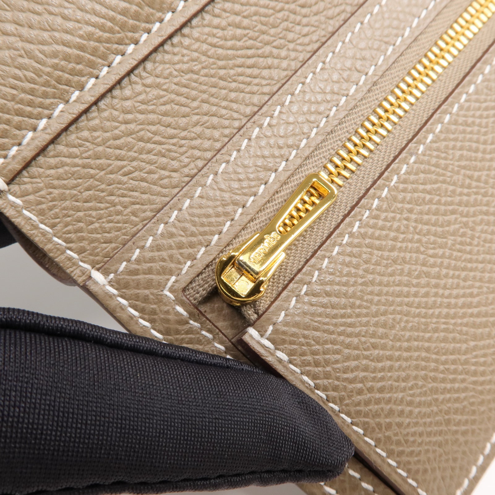 HERMES Epsom皮革Bearn Compact Wallet金扣錢包Etoupe