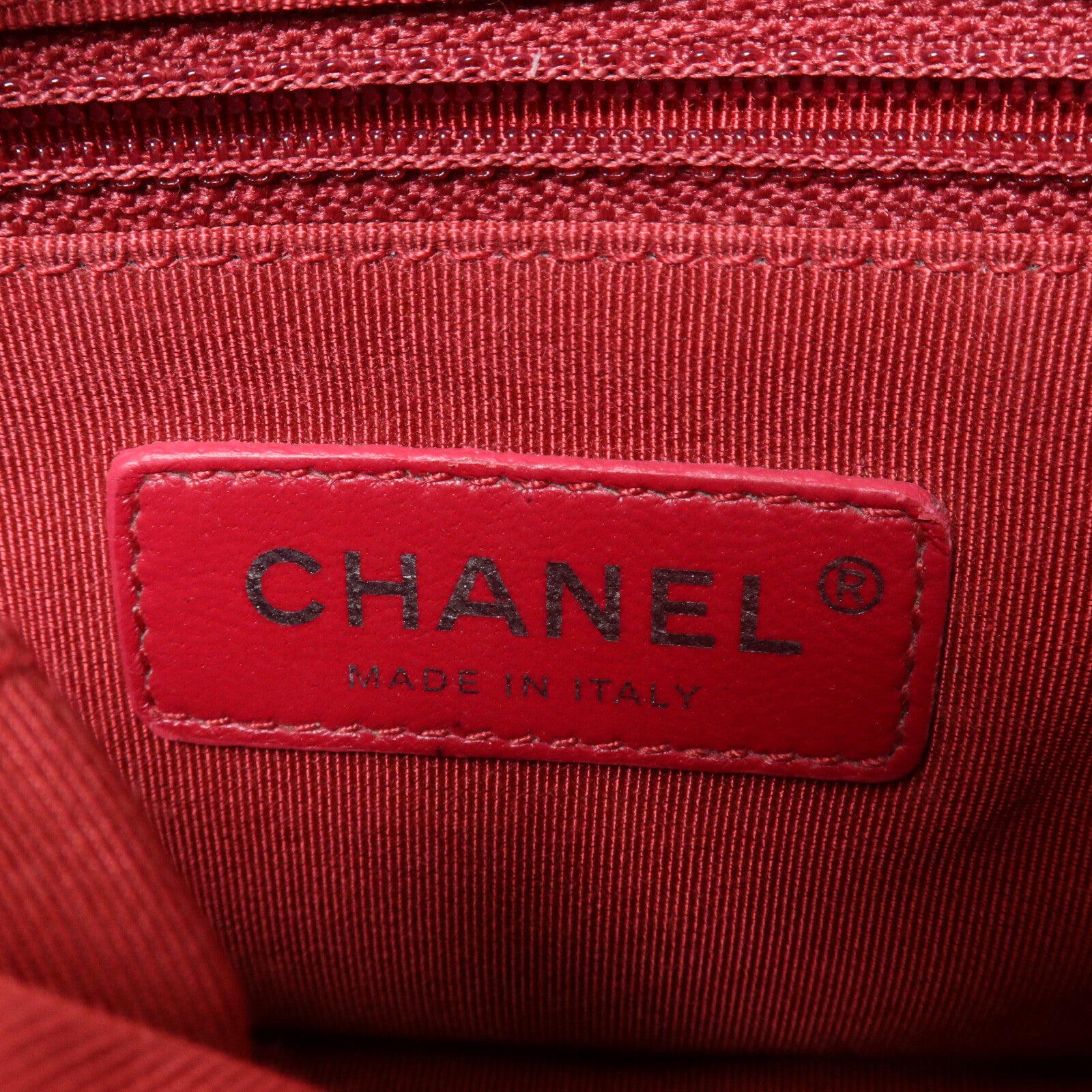 CHANEL 牛皮皮革Gabrielle Small鏈帶肩背袋