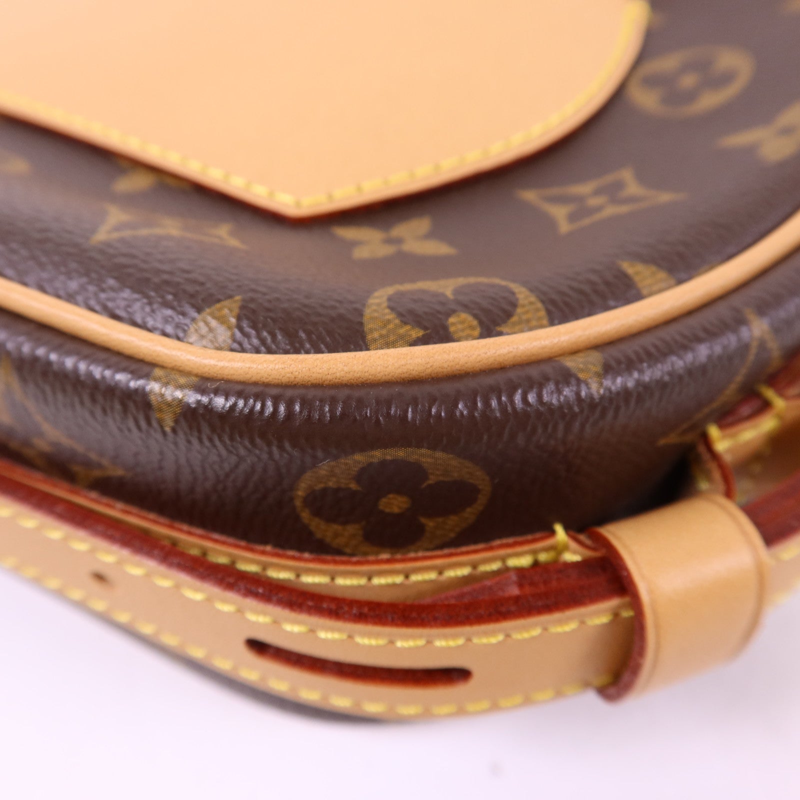 LOUIS VUITTON Monogram Boite Chapeau Souple MM金扣肩背袋