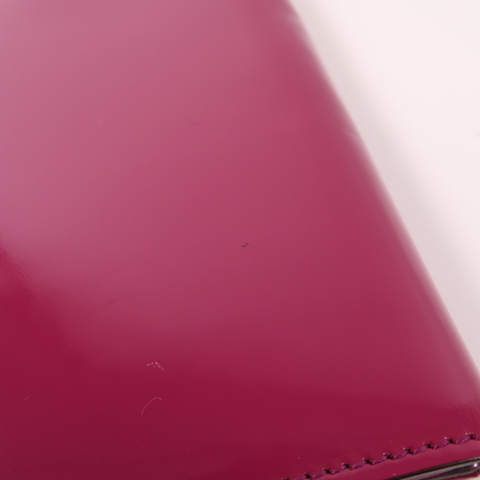 GUCCI 漆皮皮革Clutch Bag銀扣手拿包