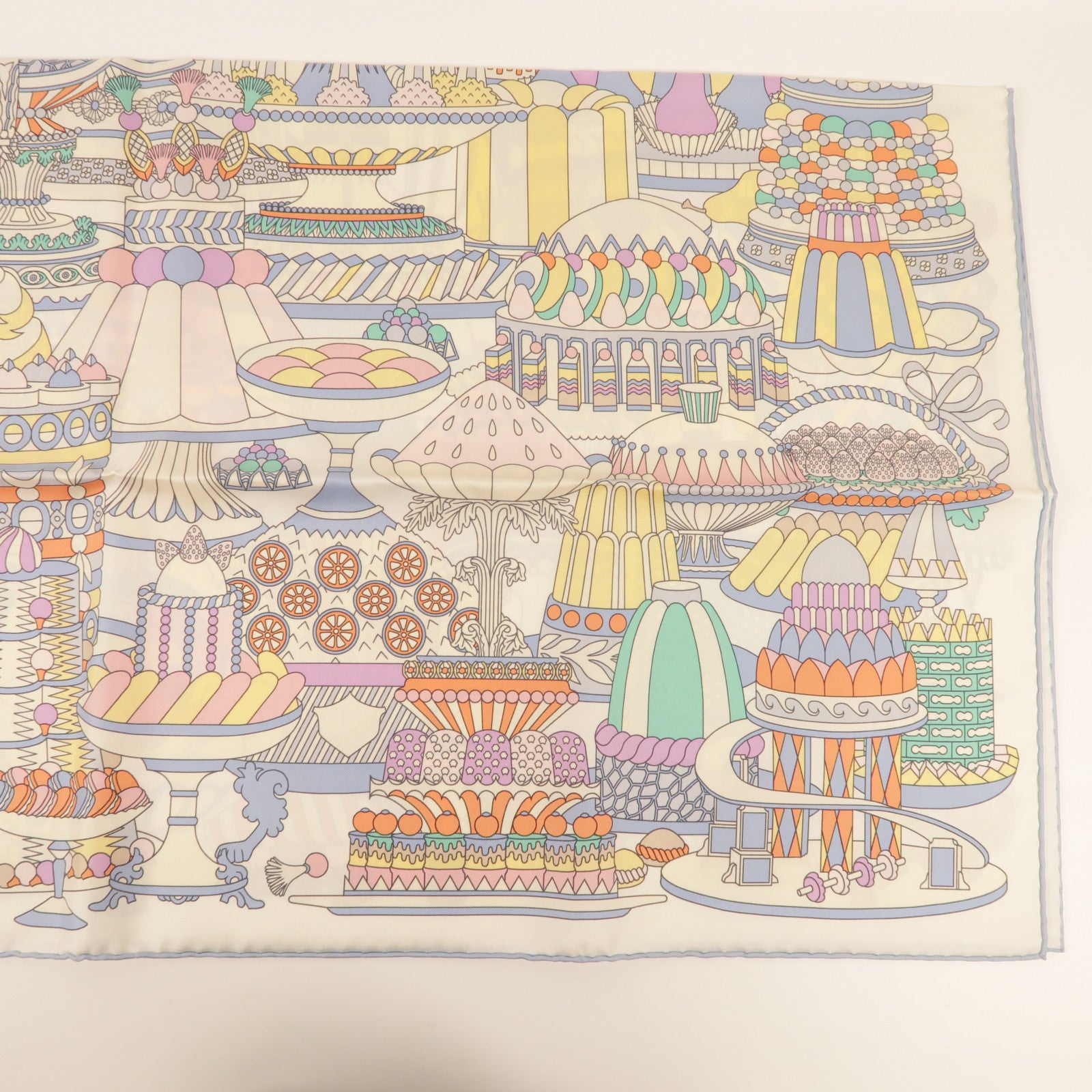 HERMES 絲質Scarf絲巾