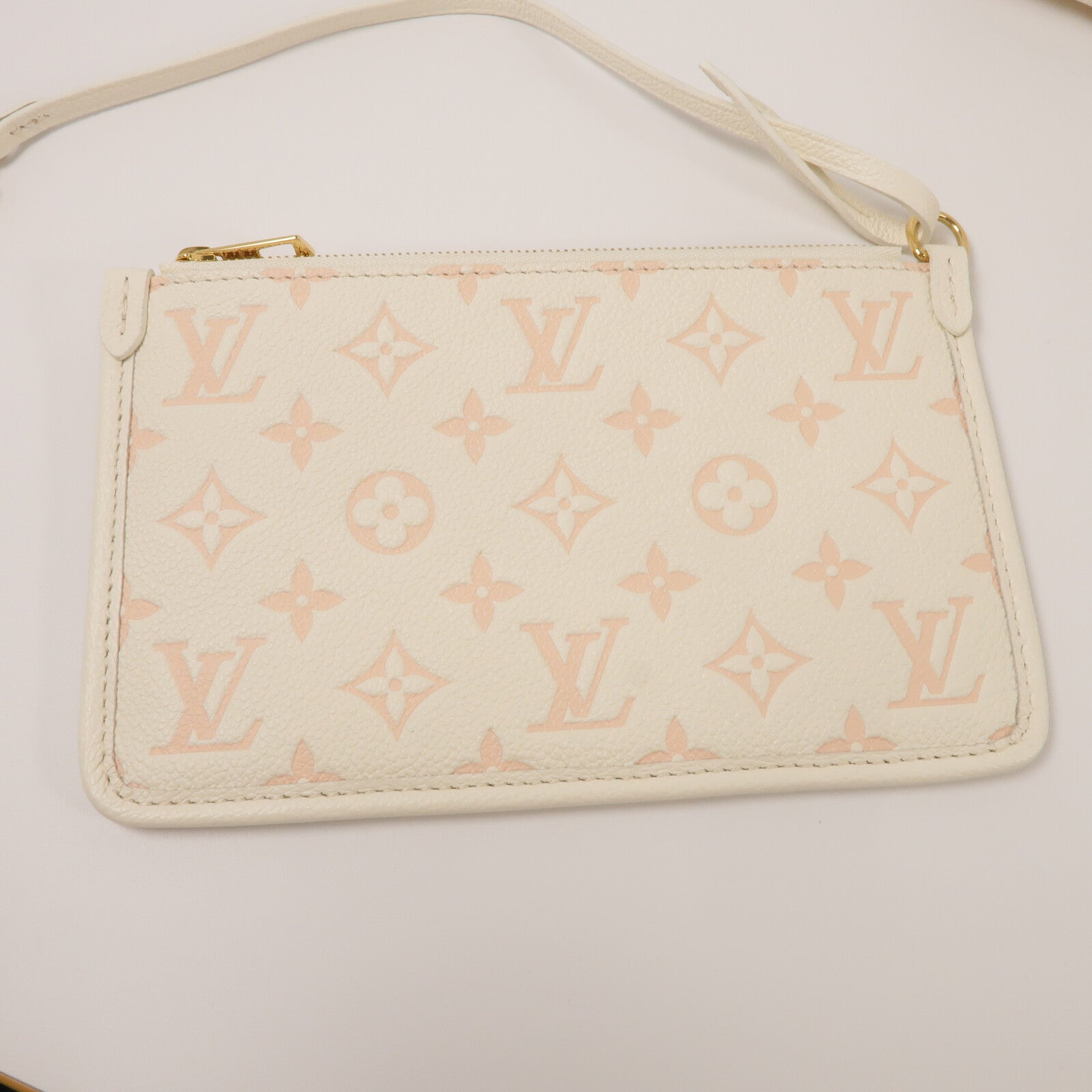 LOUIS VUITTON Monogram Empreinte Carryall PM肩背袋