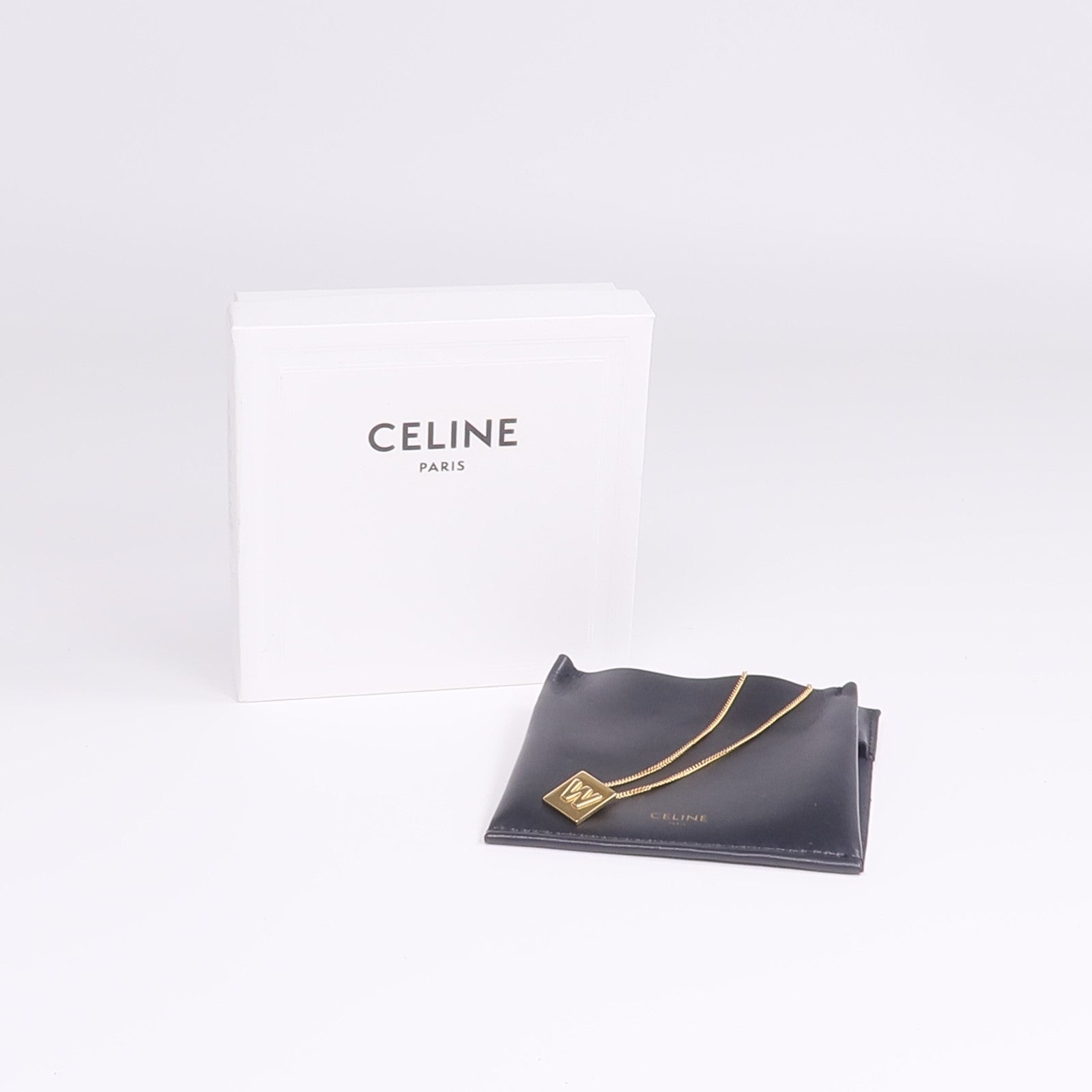 CELINE 金屬Alphabet W Necklace項鍊