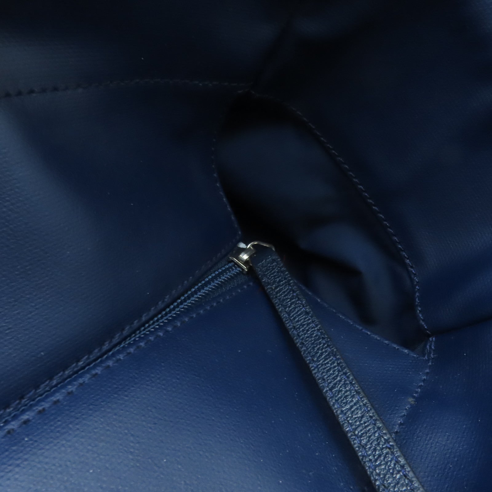 CHANEL 【激減優惠】菱格塗層帆布Tote Bag銀扣手挽袋藍色