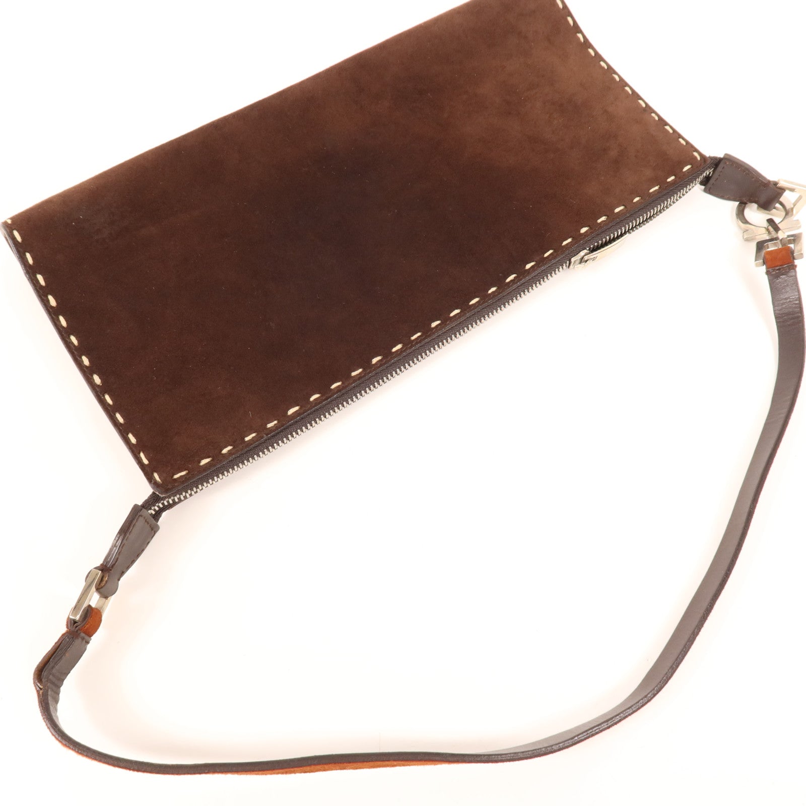 Salvatore Ferragamo 麂皮皮革Clutch Bag銀扣肩背袋