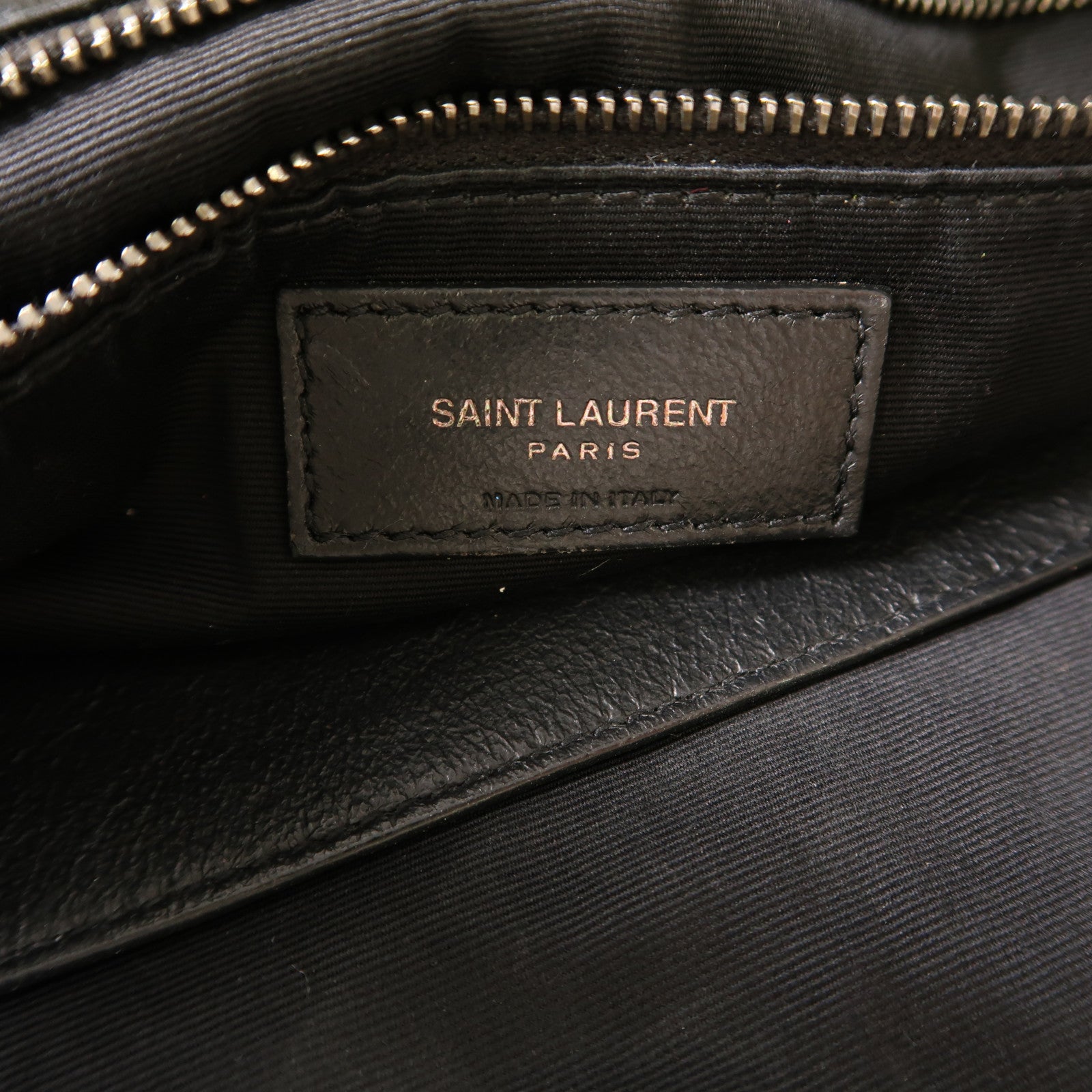 SAINT LAURENT 牛皮皮革Shoulder Bag銀扣肩背袋米色