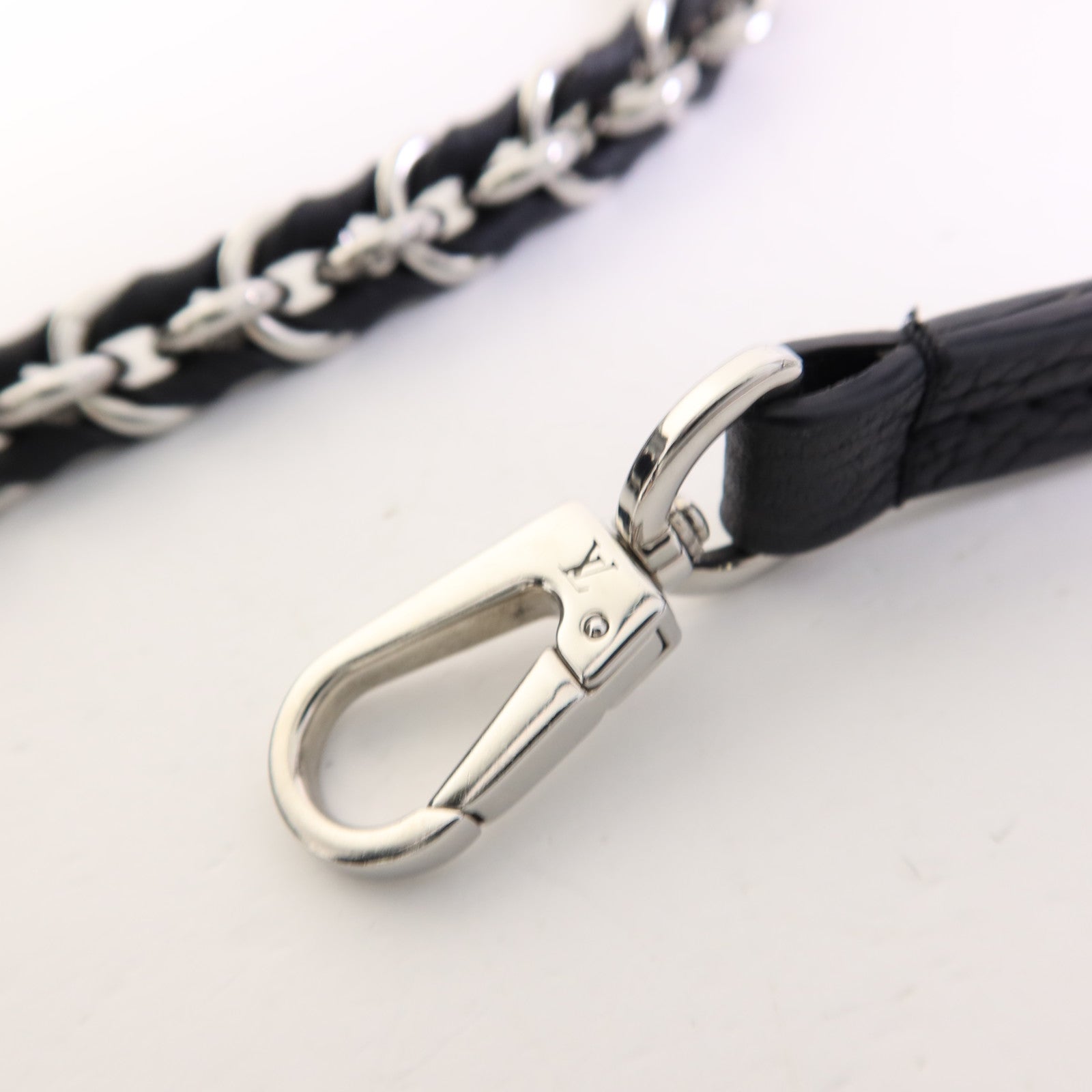 LOUIS VUITTON Mahina Bella銀扣手挽肩背兩用袋