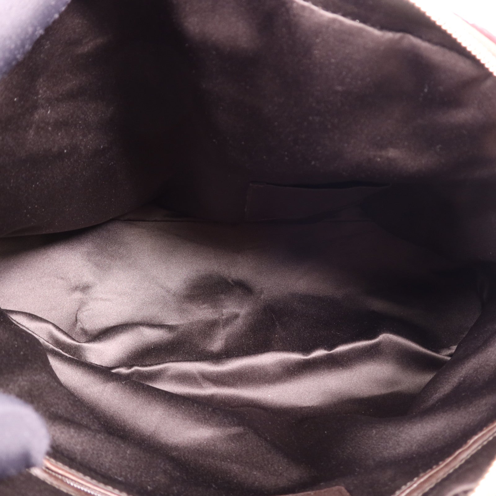 YVES SAINT LAURENT 牛皮皮革Muse金扣肩背袋