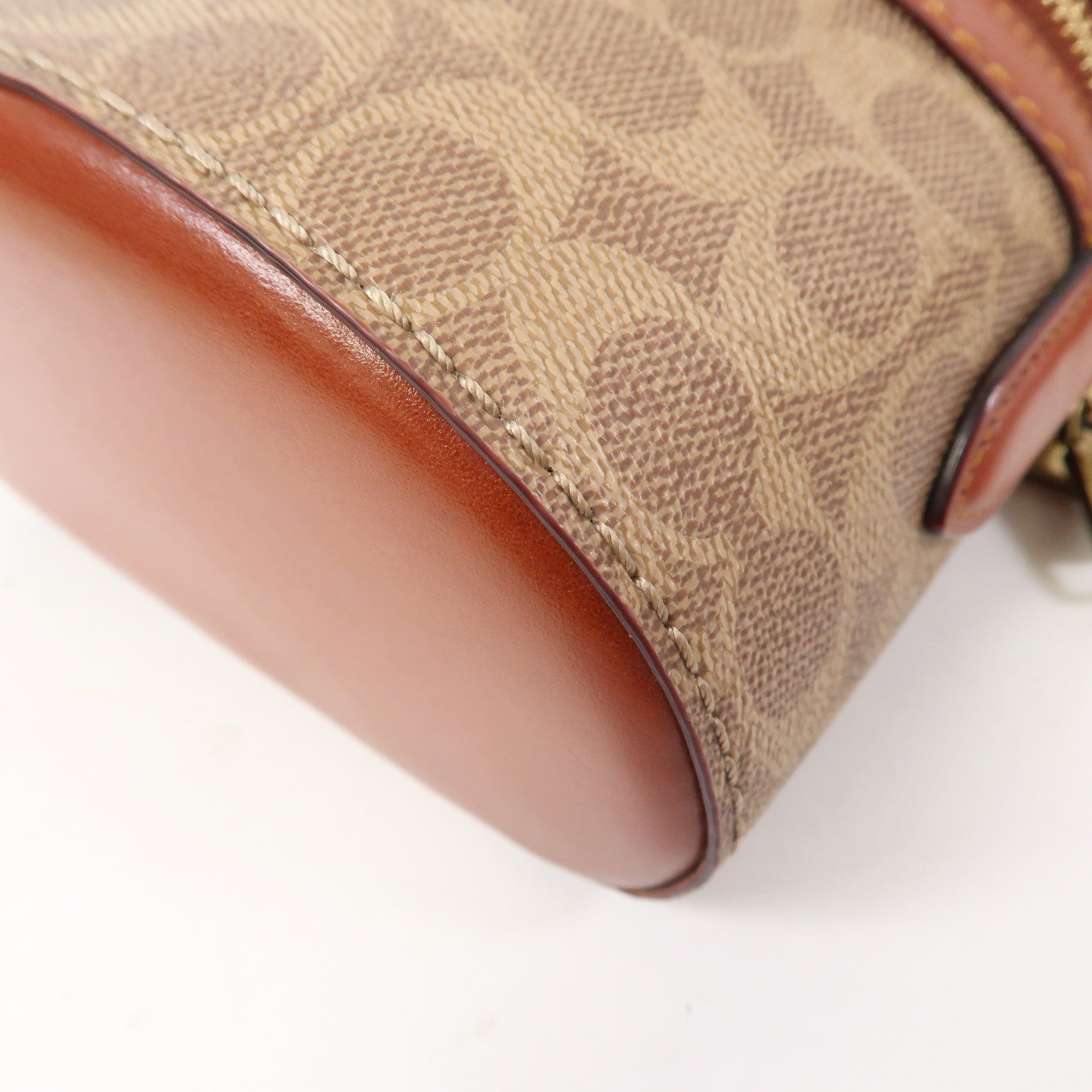 COACH 塗層帆布2way Vanity Bag手挽肩背兩用袋啡色