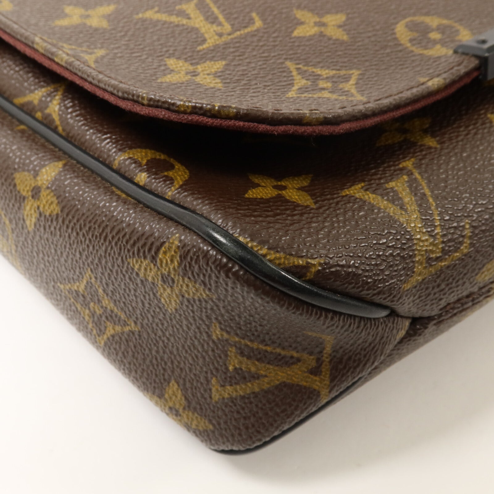 LOUIS VUITTON Monogram District PM肩背袋