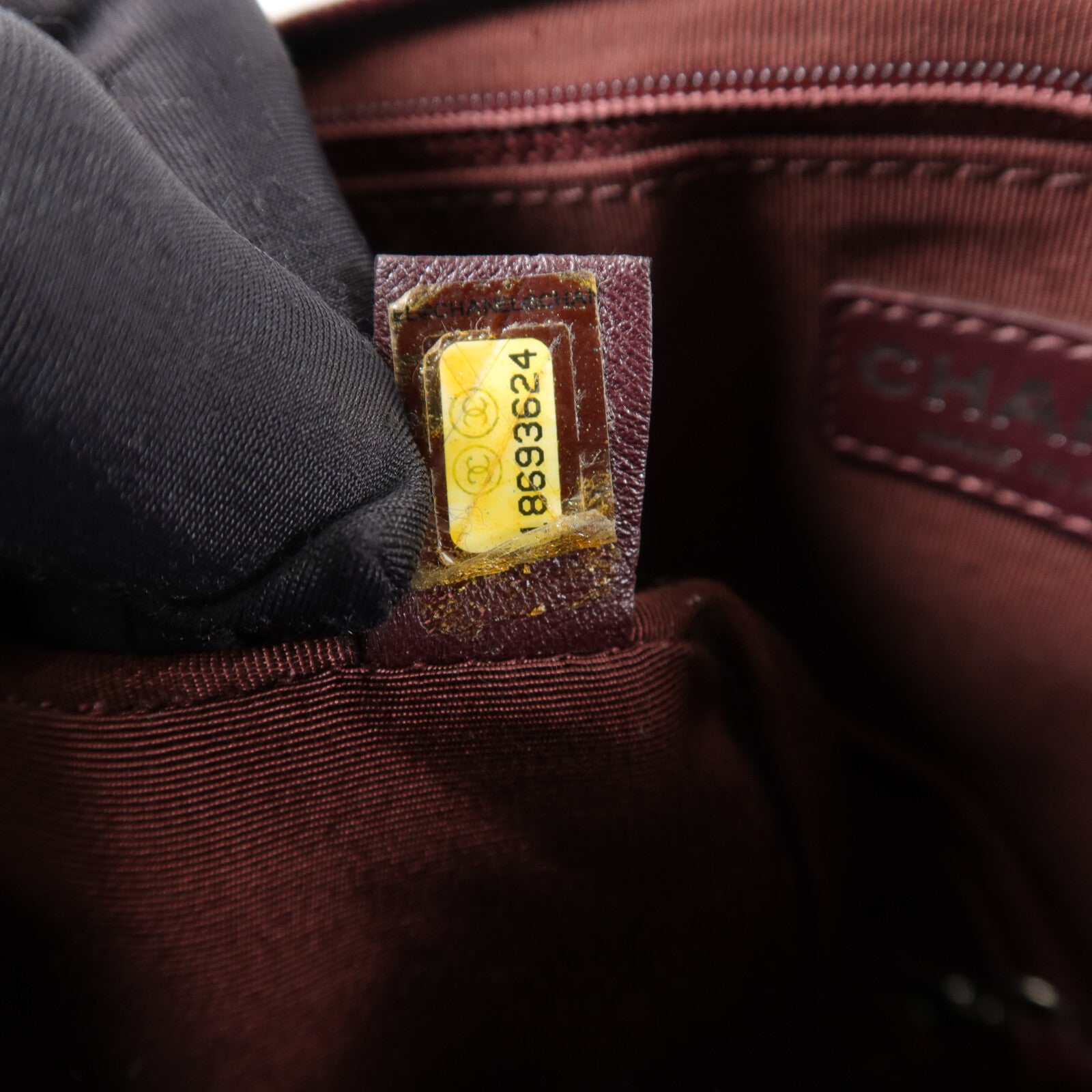 CHANEL 牛皮皮革Boy 30鏈帶肩背袋