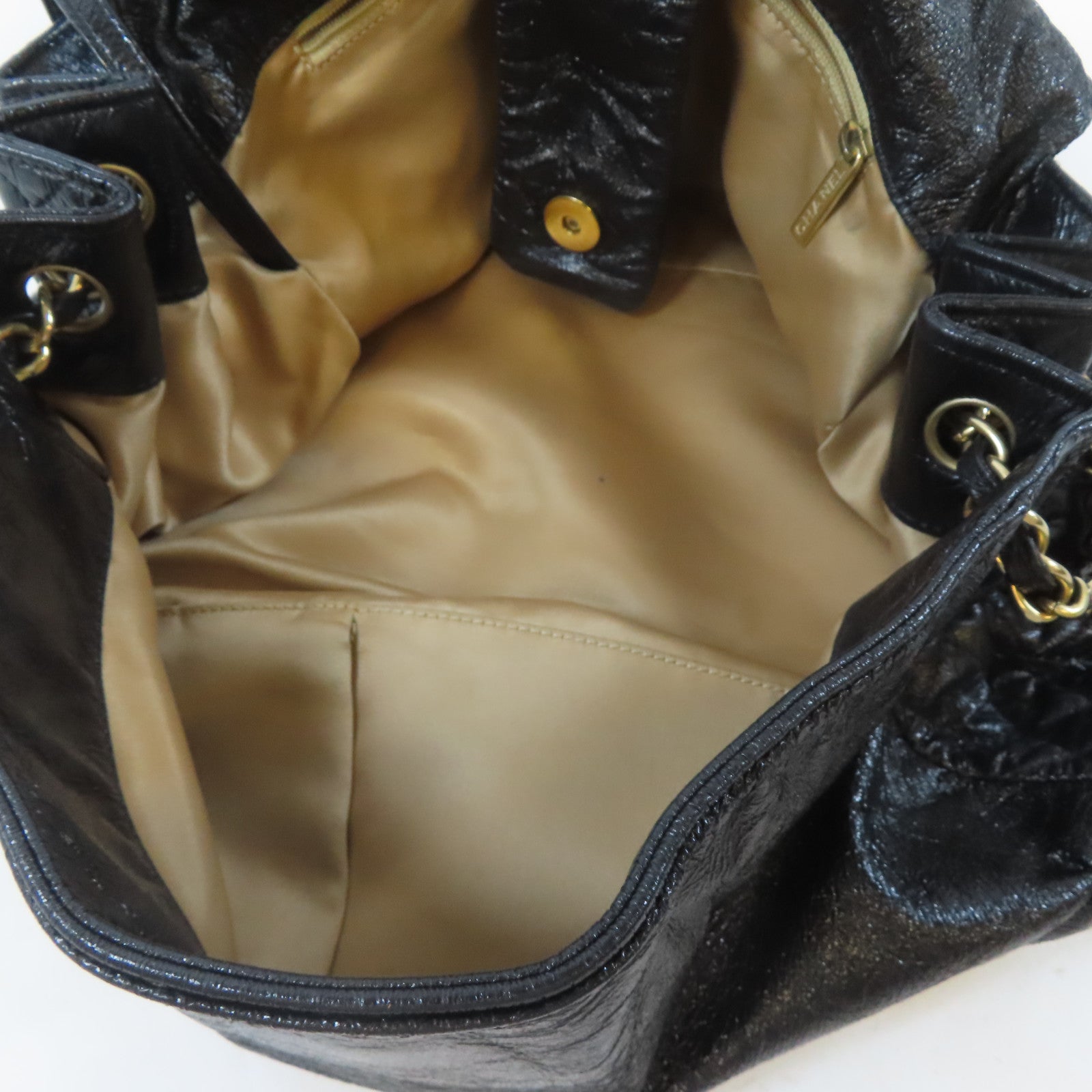 CHANEL 漆皮皮革Chain Shoulder Bag金扣鏈帶肩背袋黑色