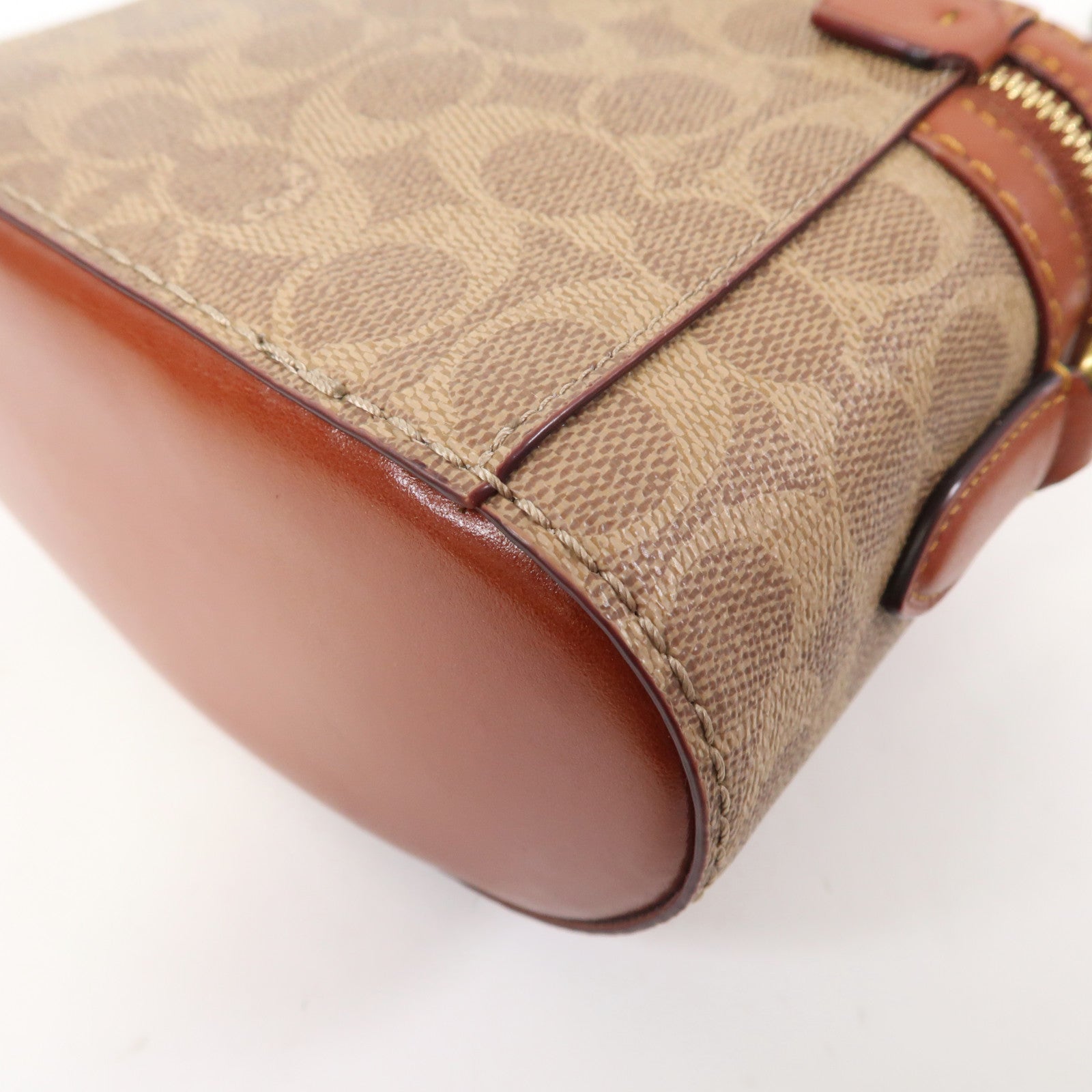 COACH 塗層帆布2way Vanity Bag手挽肩背兩用袋啡色