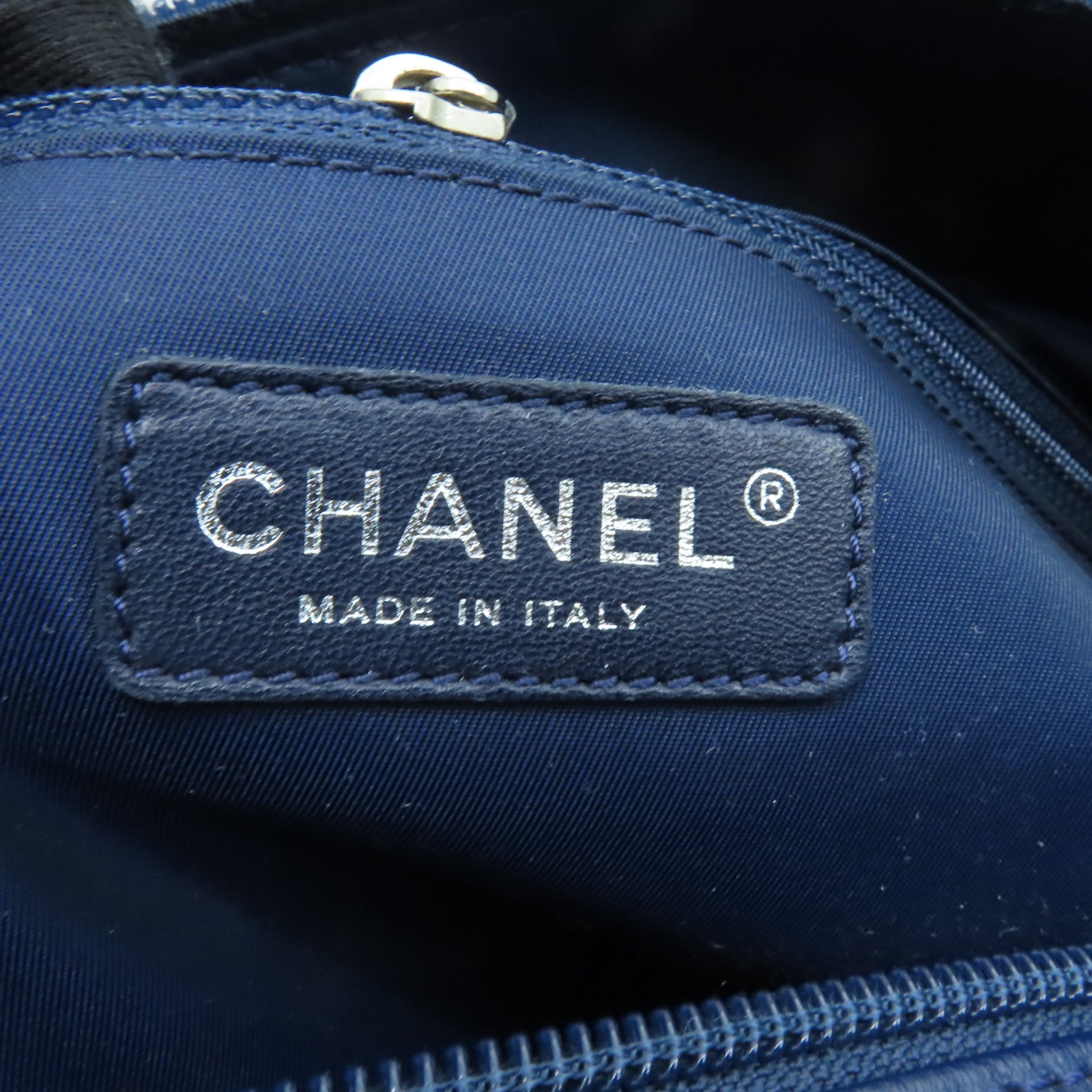 CHANEL 【激減優惠】菱格塗層帆布Tote Bag銀扣手挽袋藍色