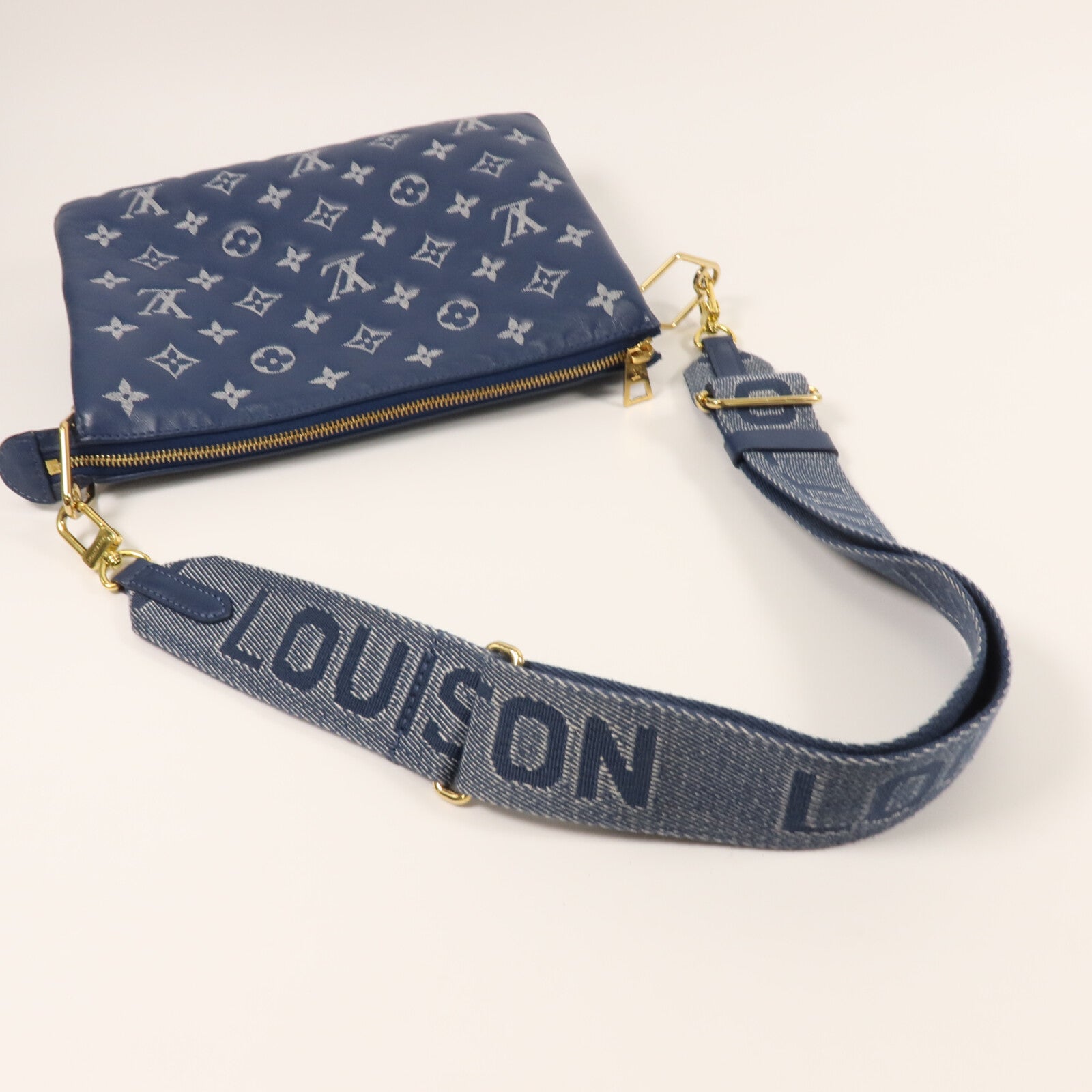 LOUIS VUITTON Monogram Lambskin Coussin PM鏈帶肩背袋