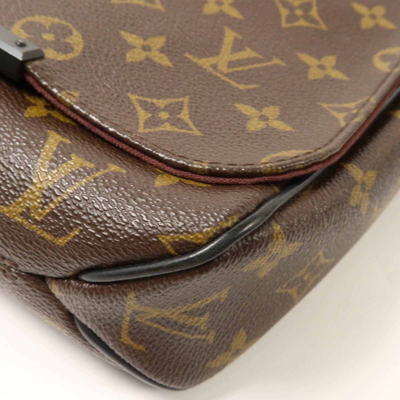 LOUIS VUITTON Monogram District PM肩背袋