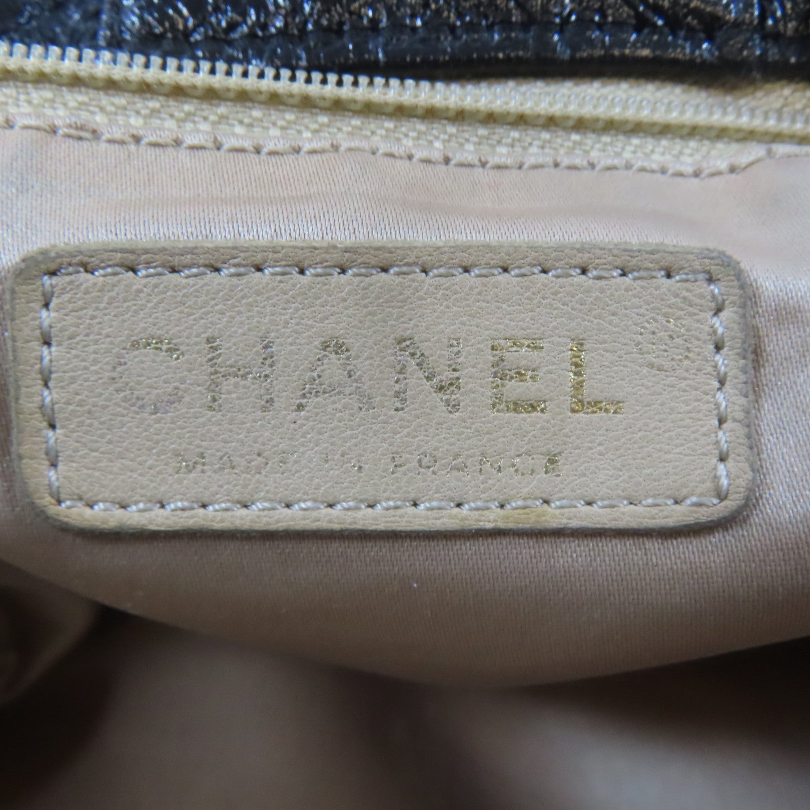 CHANEL 漆皮皮革Chain Shoulder Bag金扣鏈帶肩背袋黑色