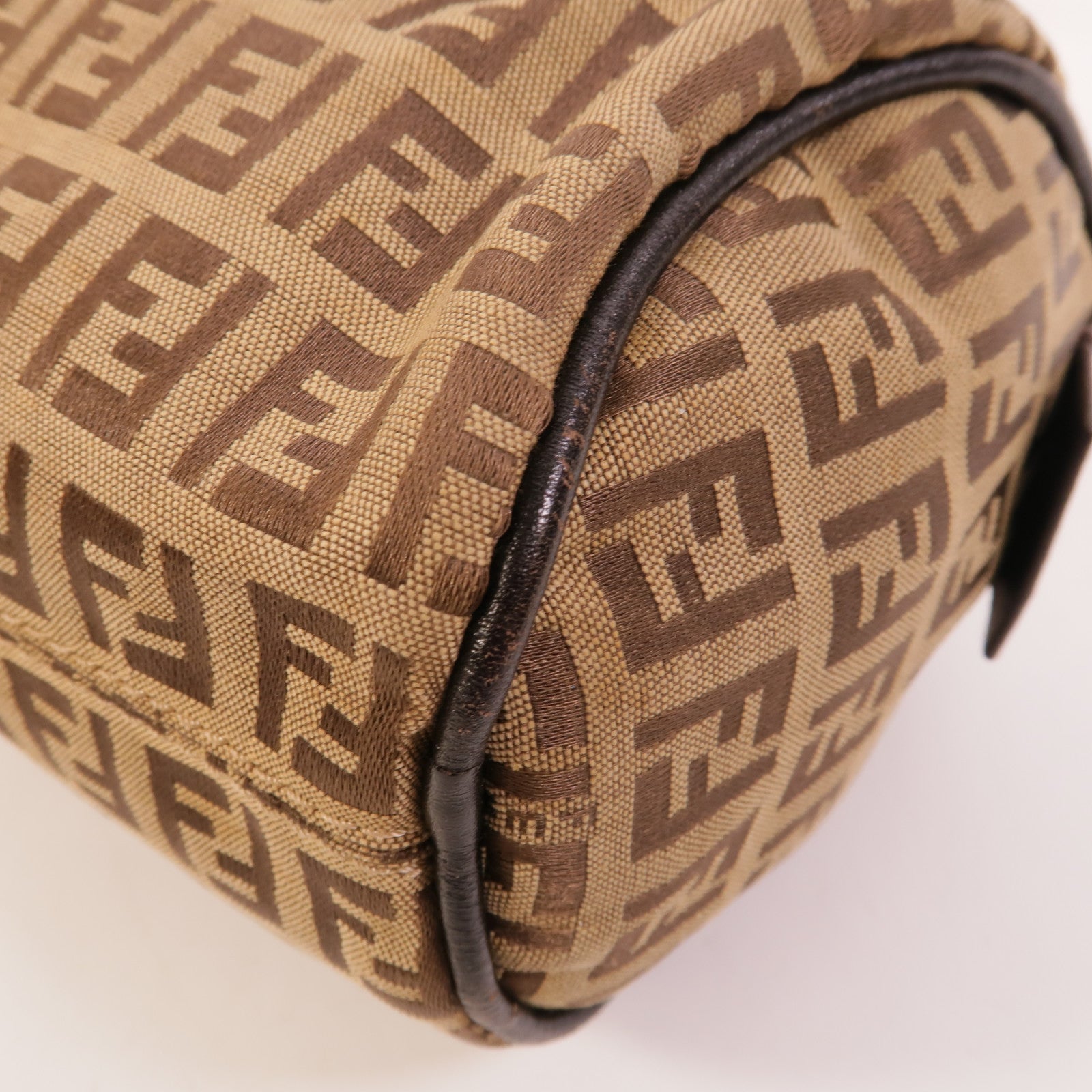 FENDI 帆布Handbag手挽袋