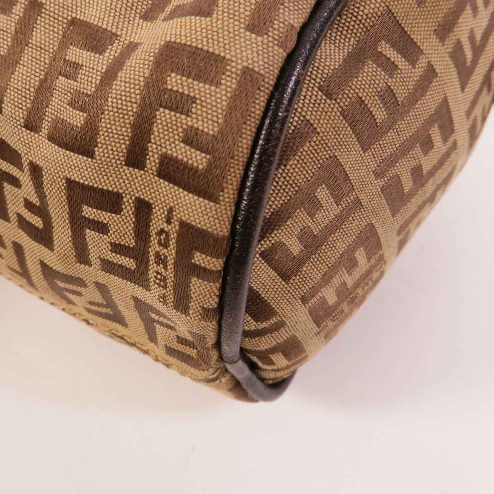 FENDI 帆布Handbag手挽袋