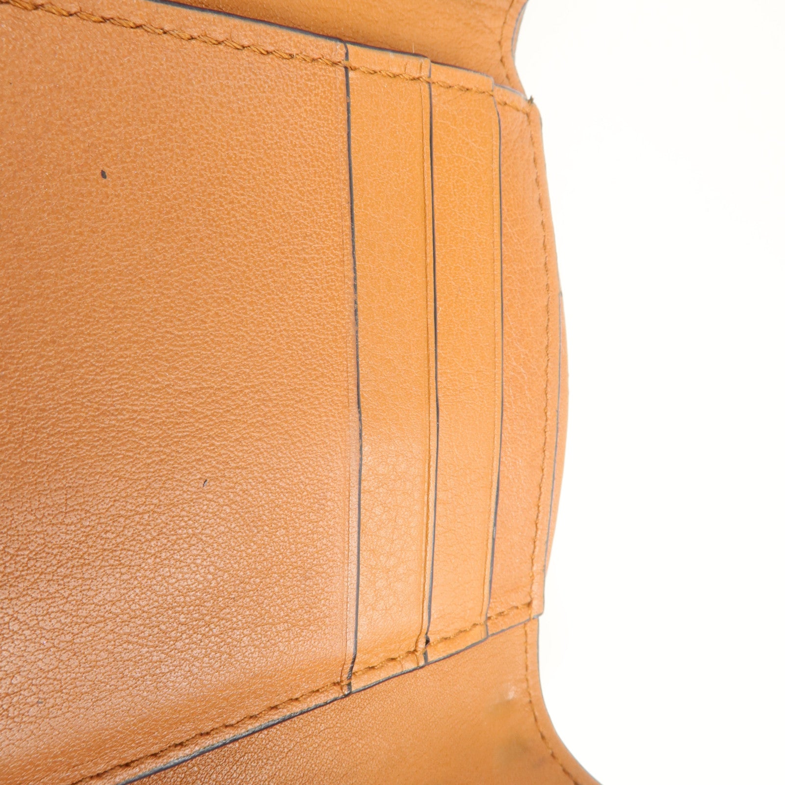 LOEWE 牛皮皮革Wallet銀扣錢包