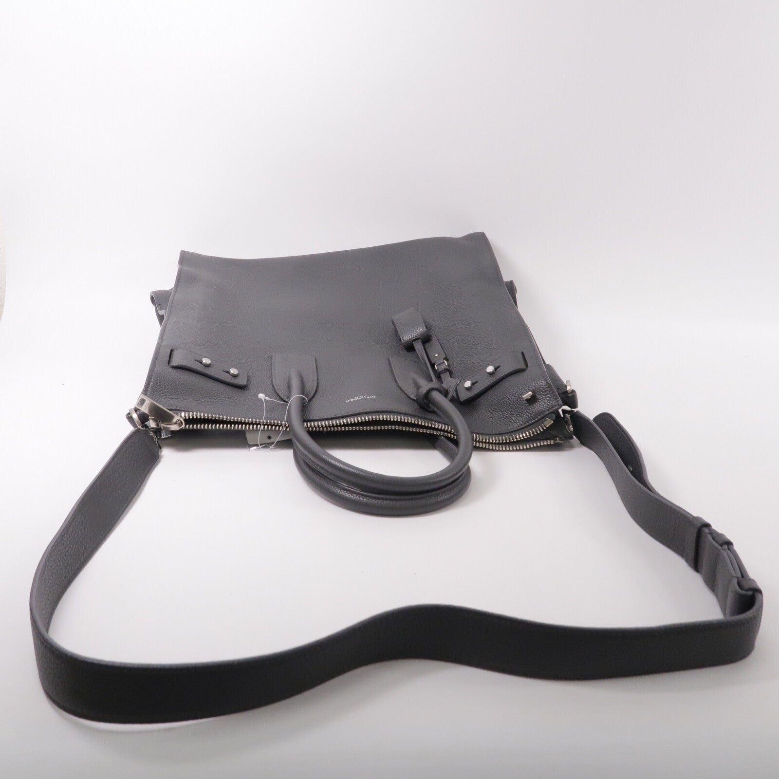 SAINT LAURENT 牛皮皮革Sac De Jour Souple North-South手挽肩背兩用袋