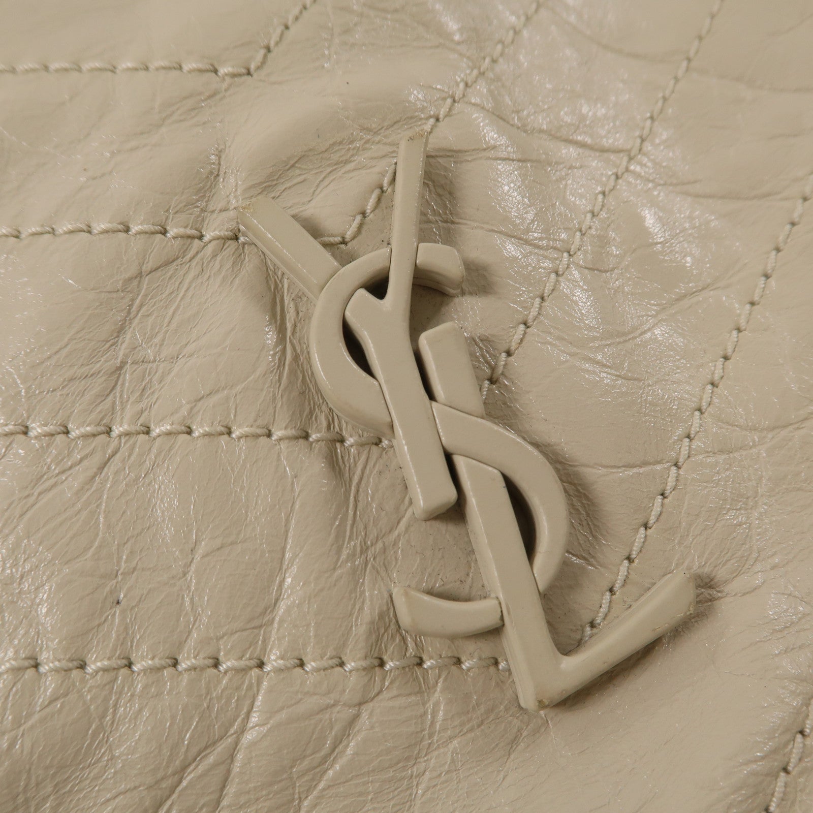 SAINT LAURENT 牛皮皮革Shoulder Bag銀扣肩背袋米色