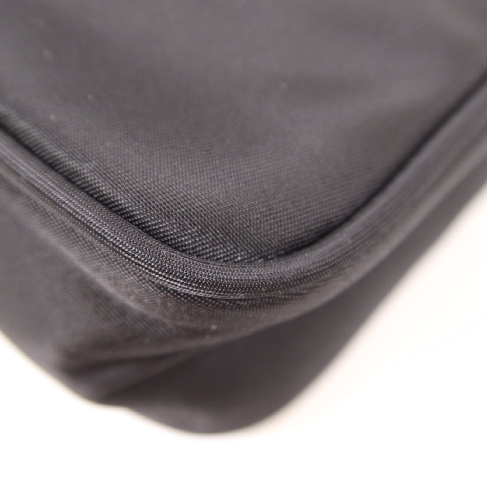 PRADA SHW Re-Edition 2000 Mini Handbag Nylon Black