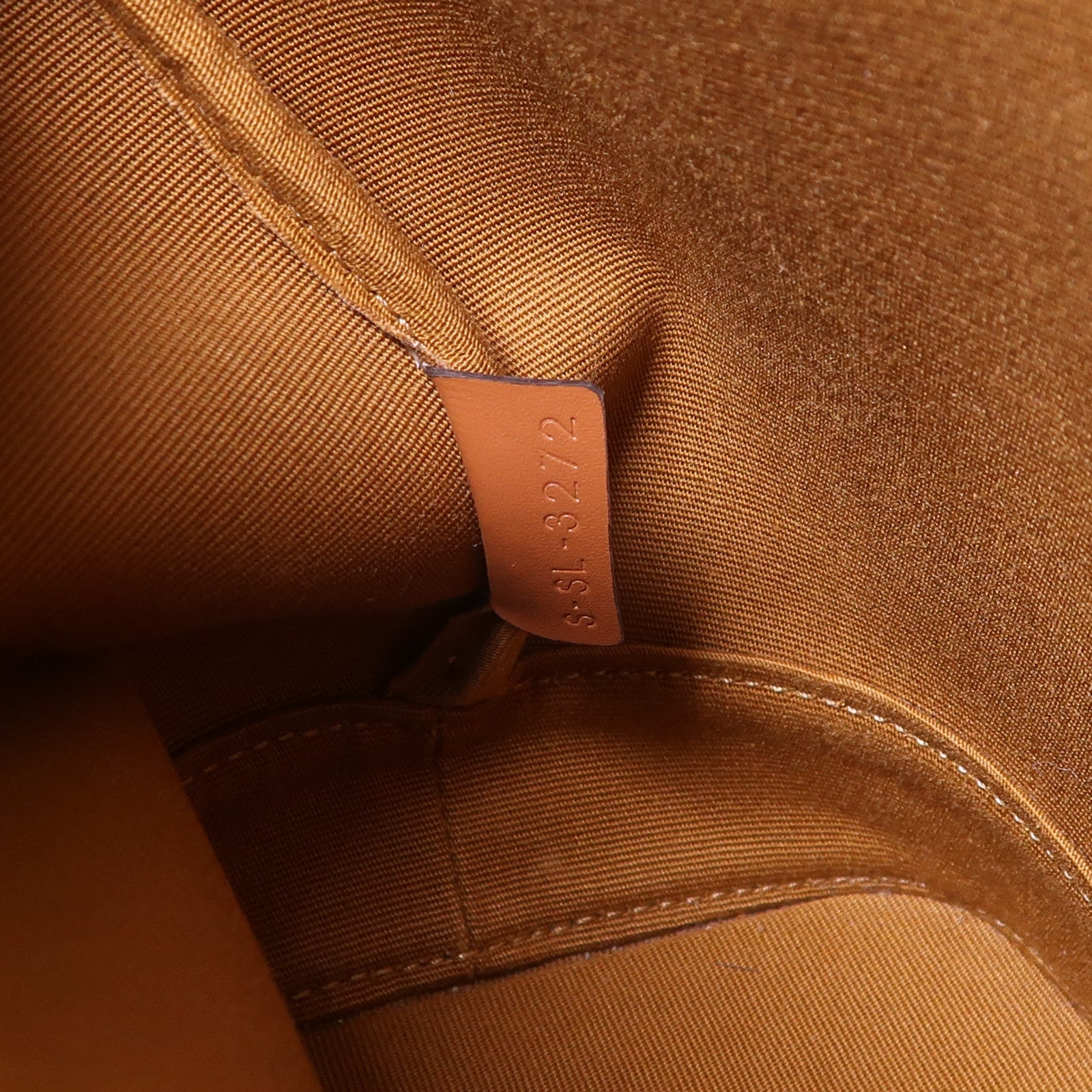 CELINE 塗層帆布Triomphe Small Bucket Bag金扣肩背袋