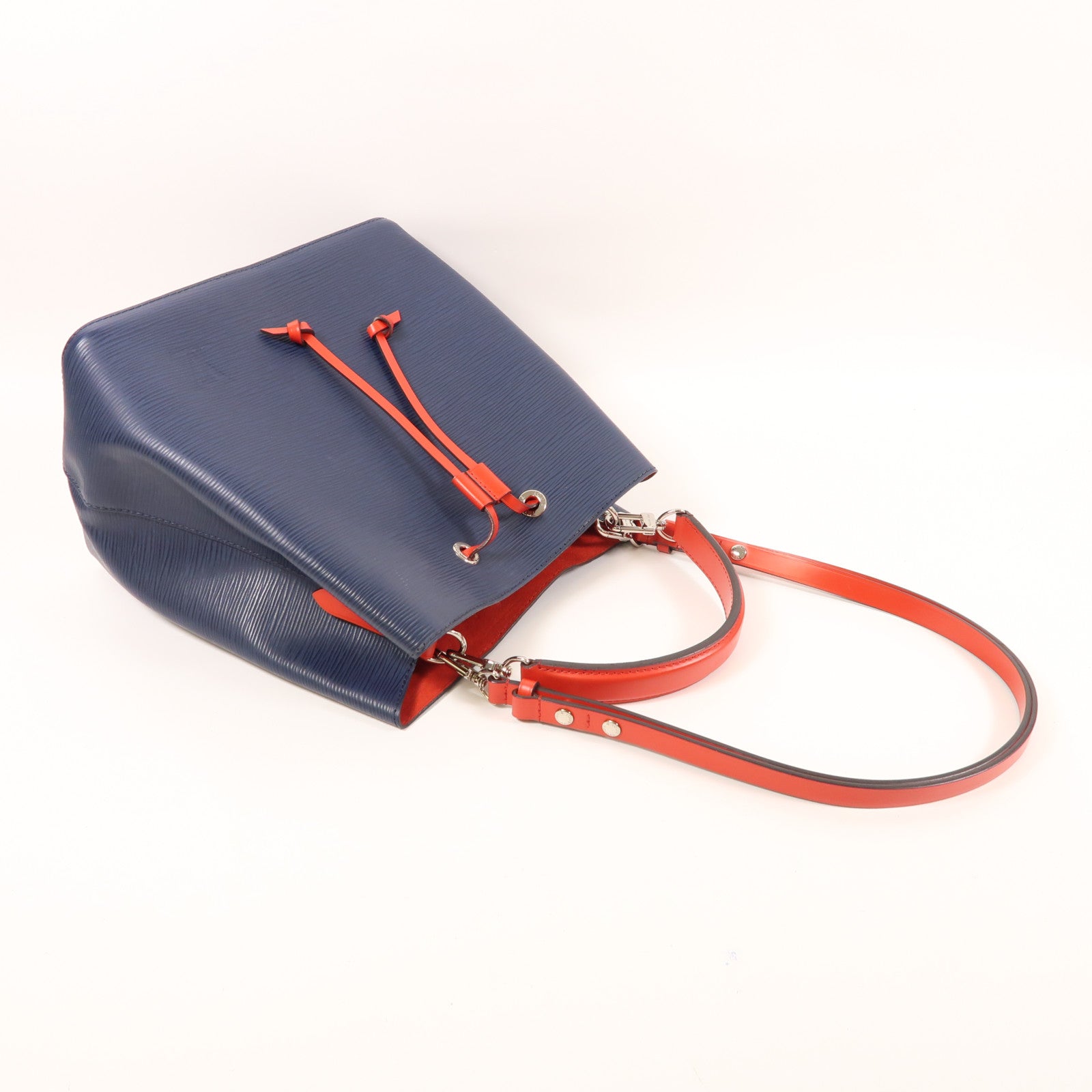 LOUIS VUITTON Epi NeoNoe MM銀扣手挽肩背兩用袋