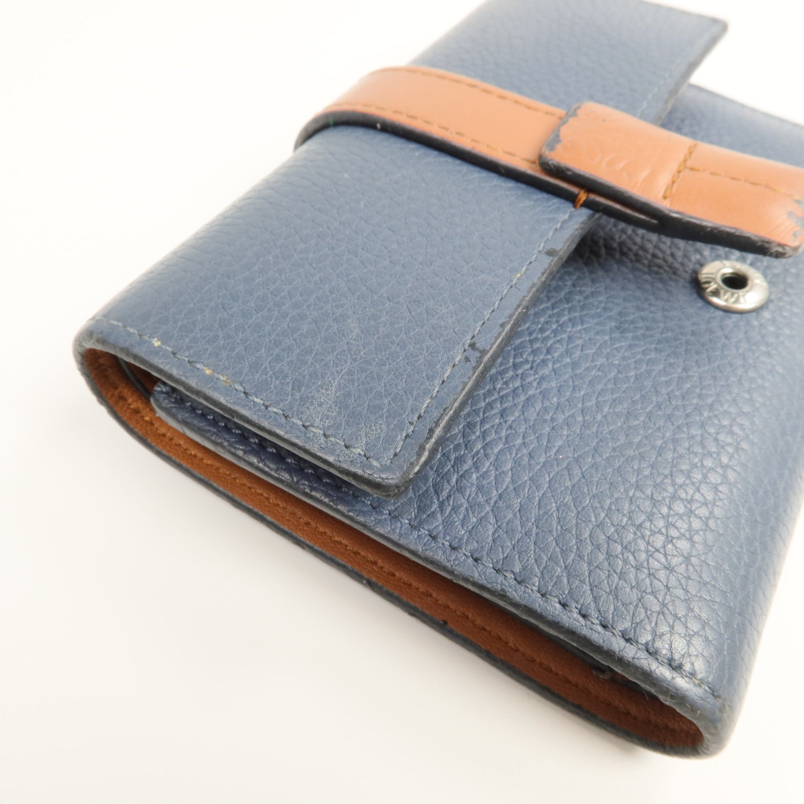 LOEWE 牛皮皮革Wallet銀扣錢包