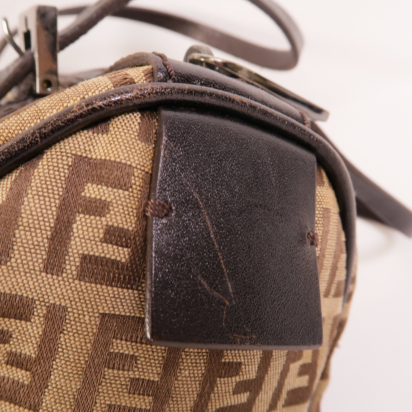 FENDI 帆布Handbag手挽袋