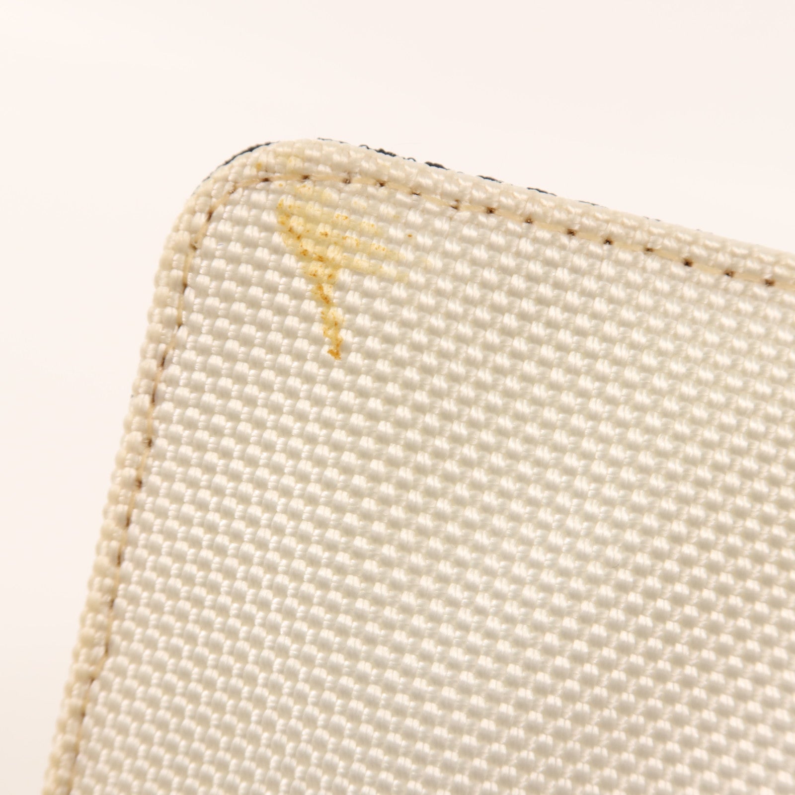 CHANEL 帆布Boy 25銀扣肩背袋