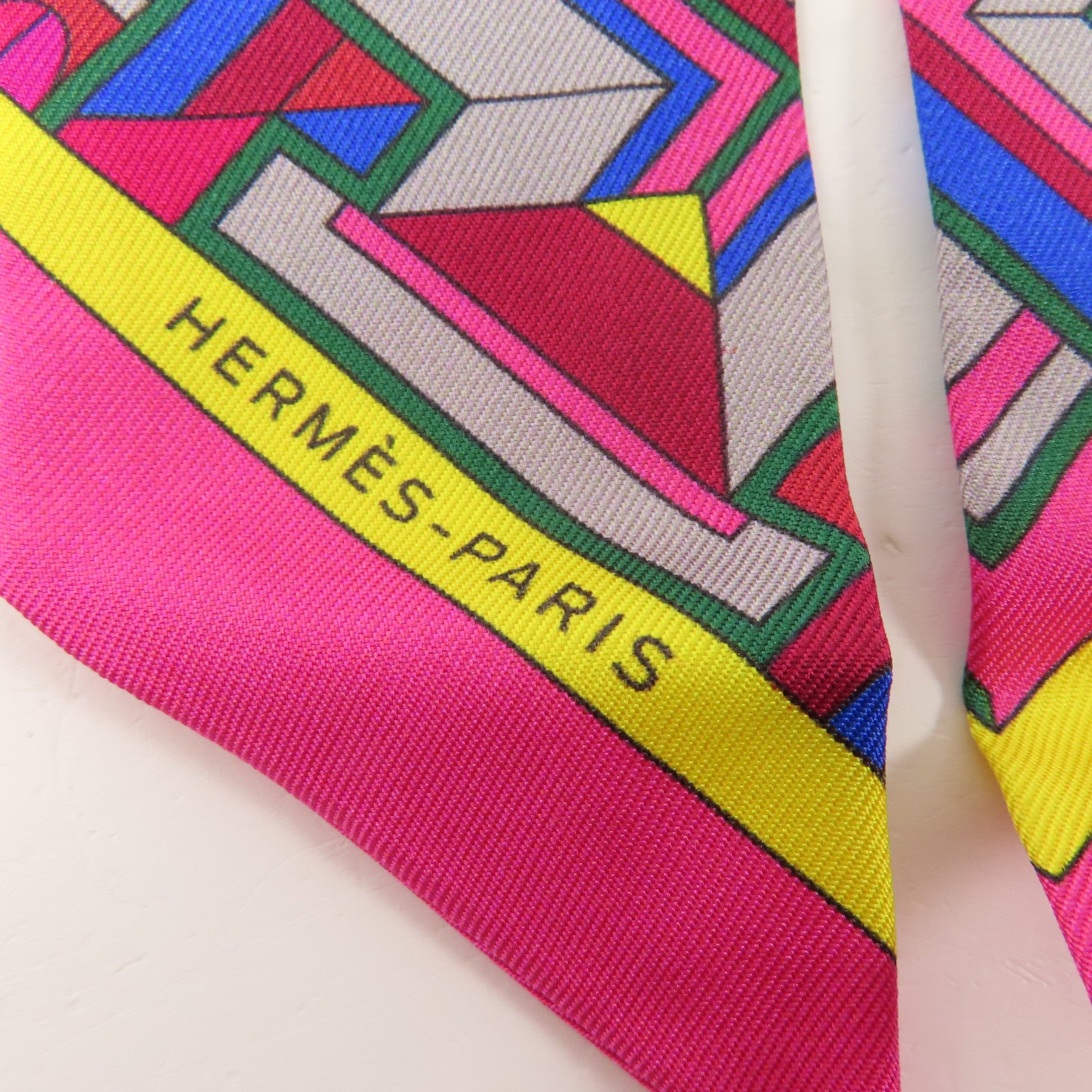 HERMES 絲質Twilly絲巾
