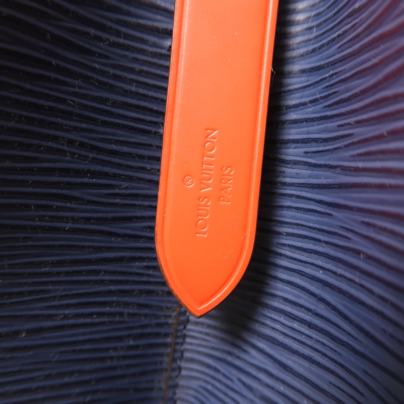 LOUIS VUITTON Epi NeoNoe MM銀扣手挽肩背兩用袋