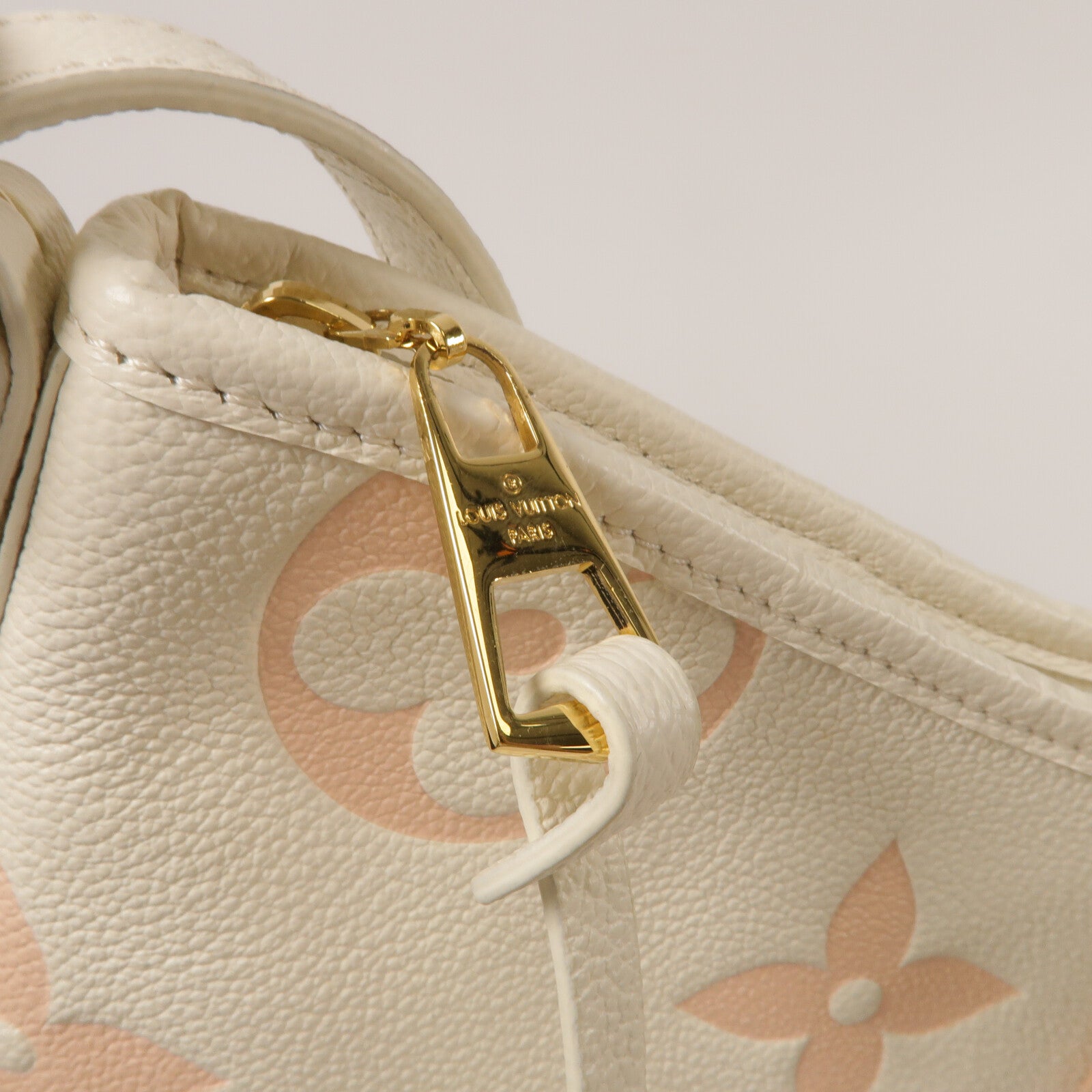 LOUIS VUITTON Monogram Empreinte Carryall PM肩背袋