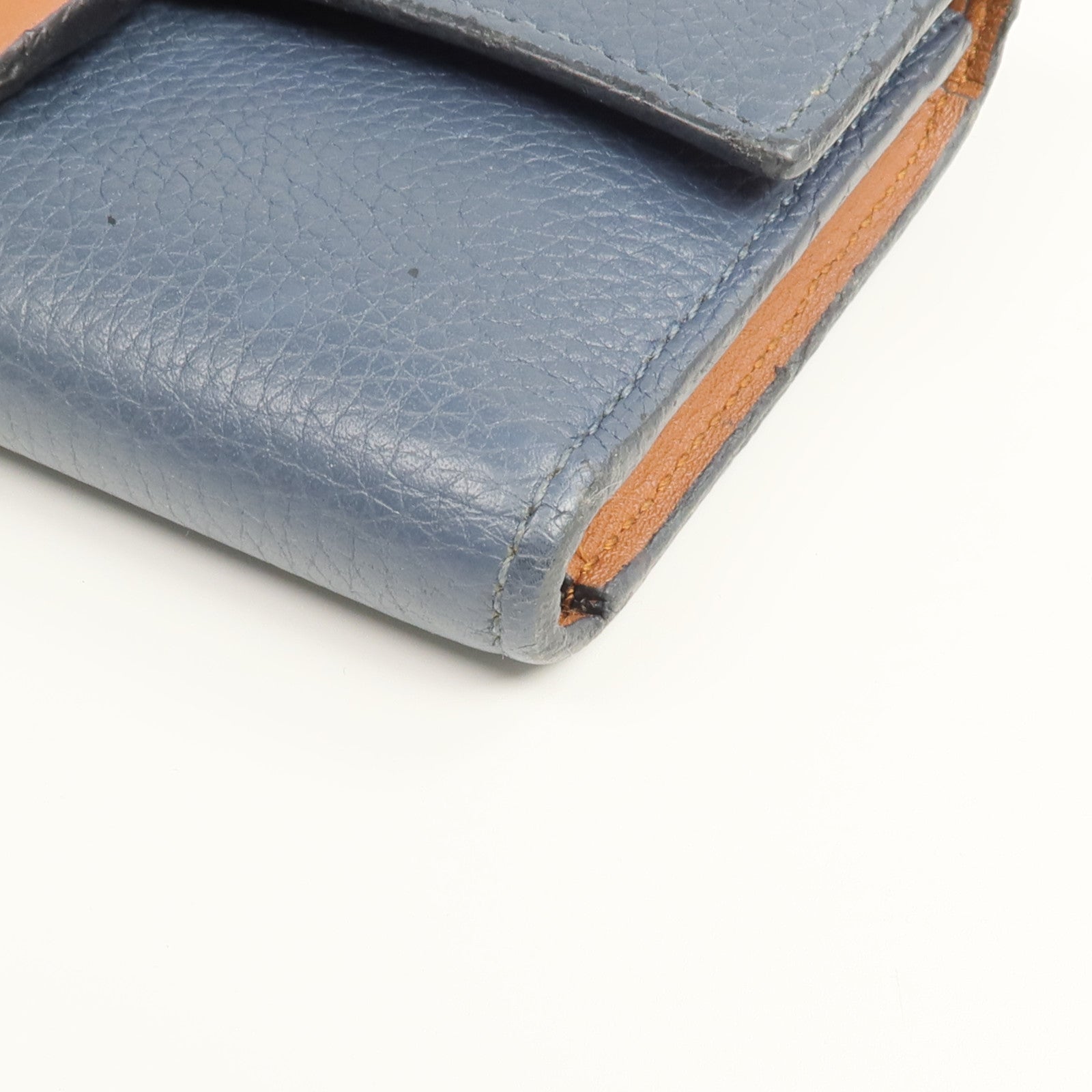 LOEWE 牛皮皮革Wallet銀扣錢包