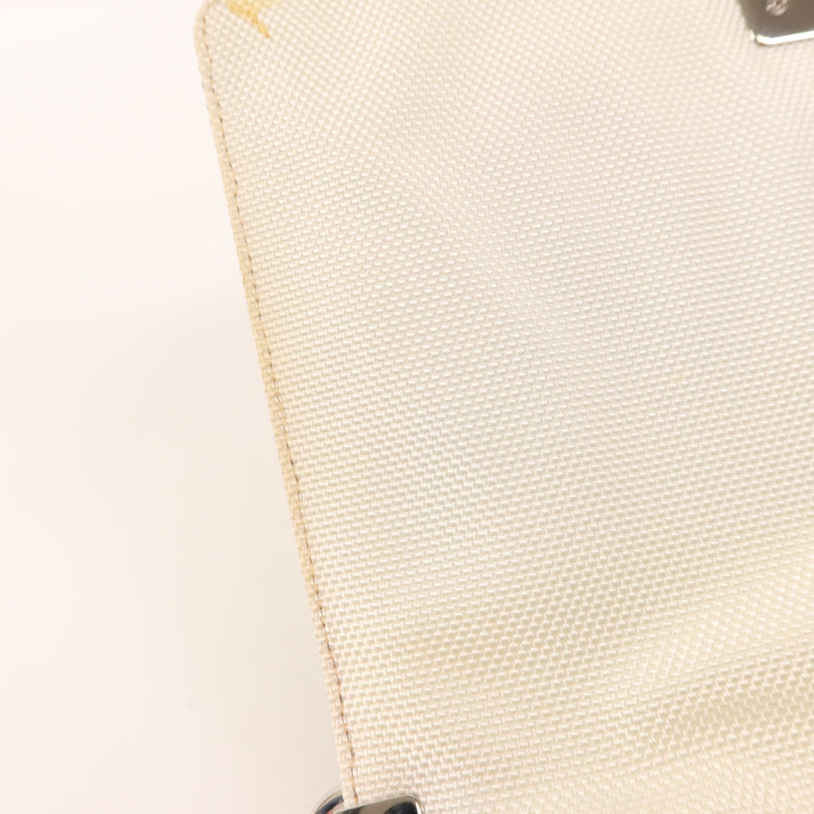 CHANEL 帆布Boy 25銀扣肩背袋