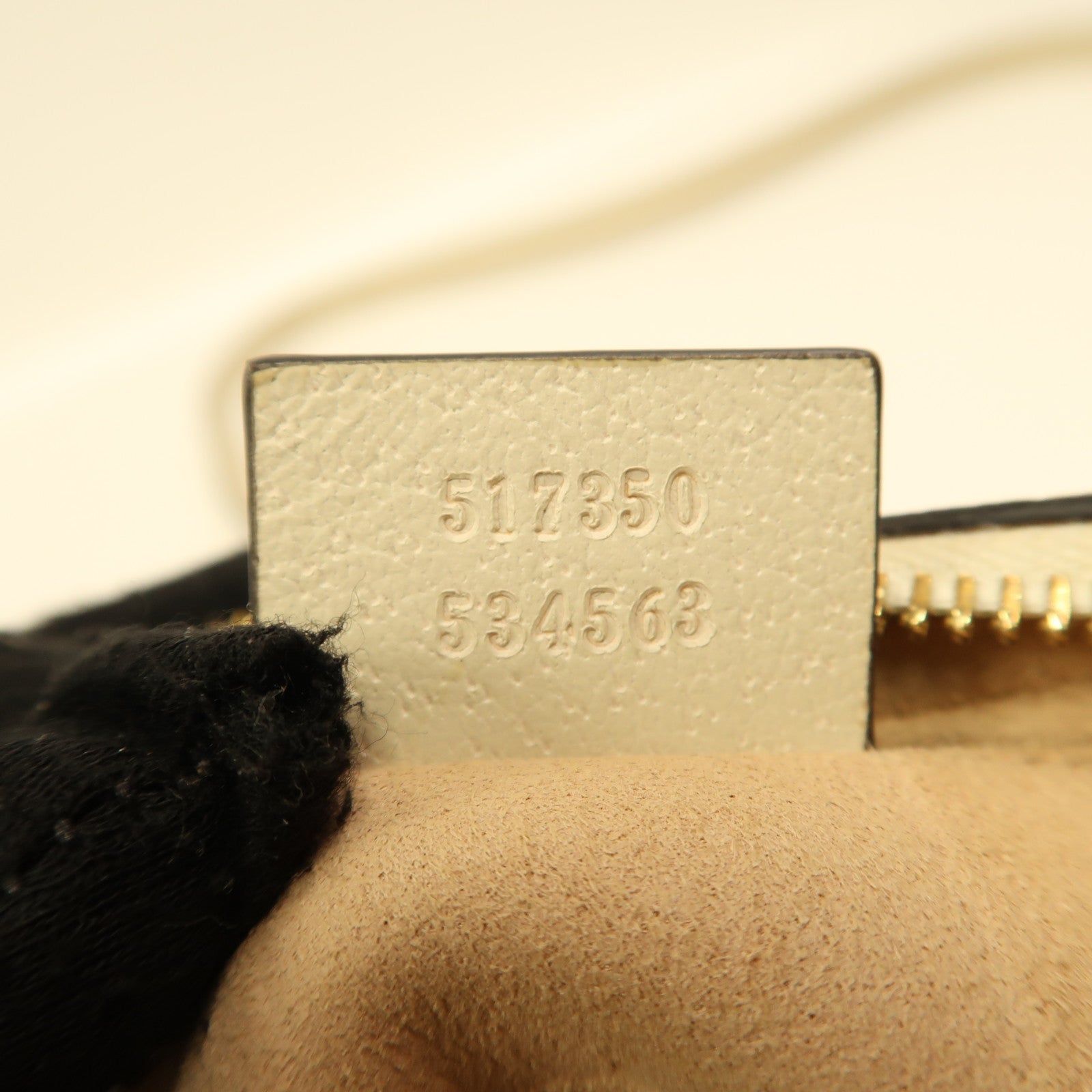 GUCCI 牛皮皮革Shoulder Bag金扣肩背袋白色