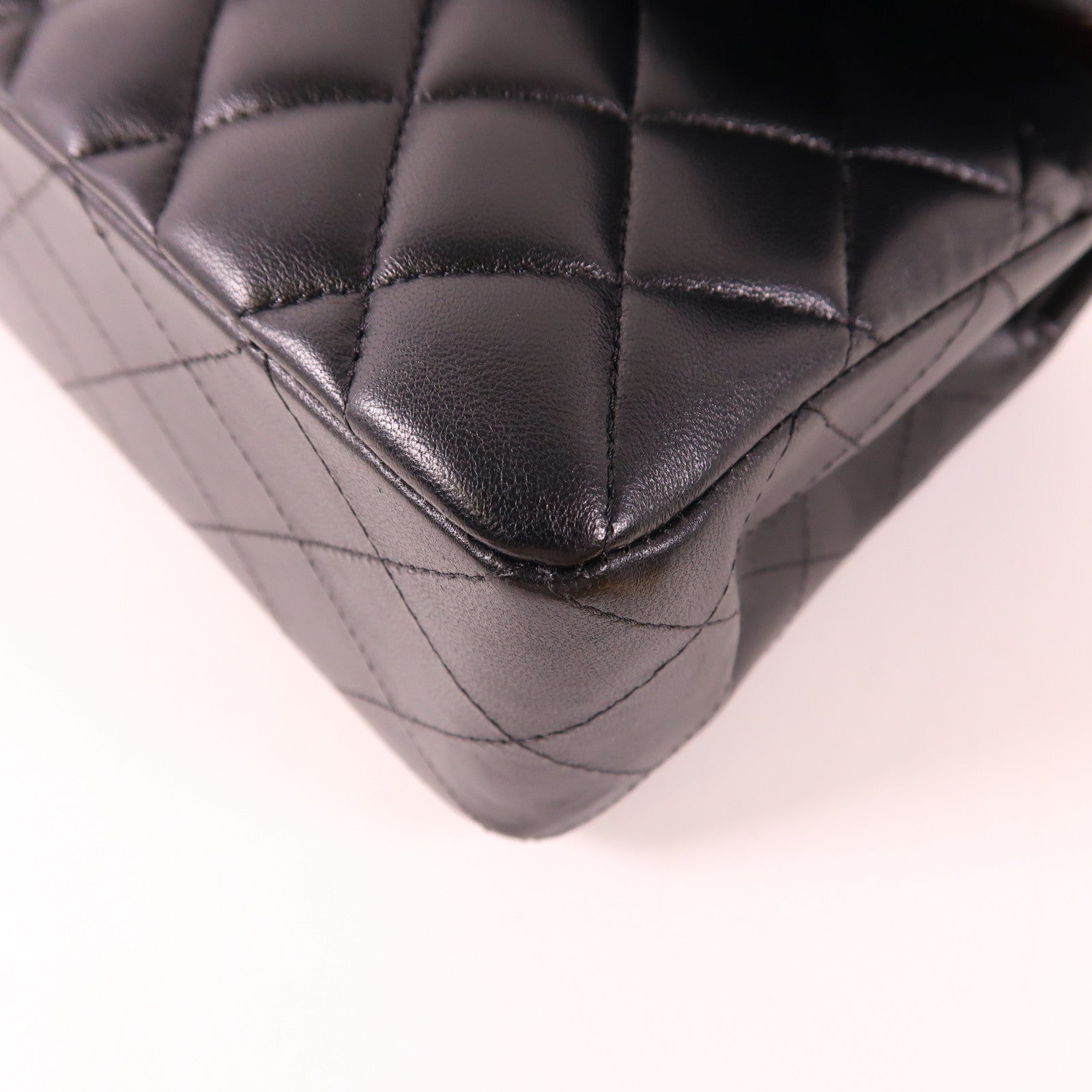 CHANEL 羊皮皮革Classic 23銀扣鏈帶肩背袋