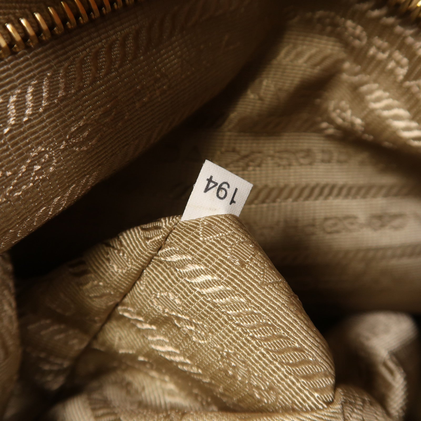 PRADA 帆布2 Way Shoulder金扣手挽肩背兩用袋