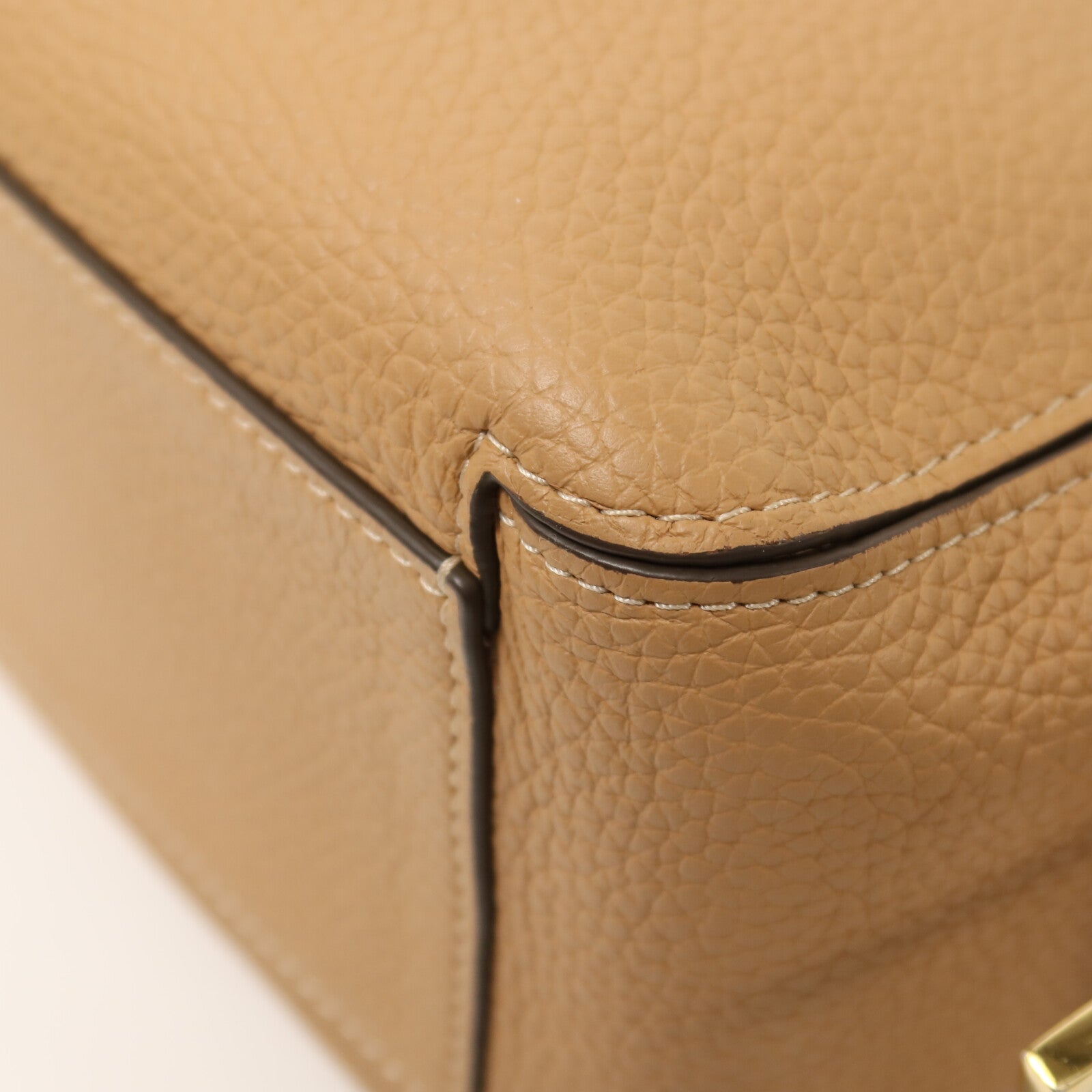 Delvaux 公牛皮革Cool Box Mini金扣手挽肩背兩用袋