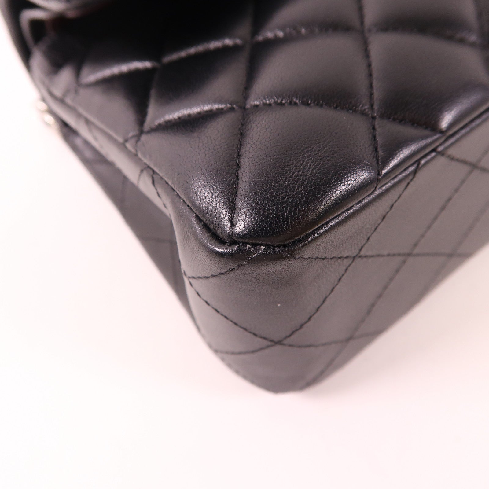 CHANEL 羊皮皮革Classic 23銀扣鏈帶肩背袋