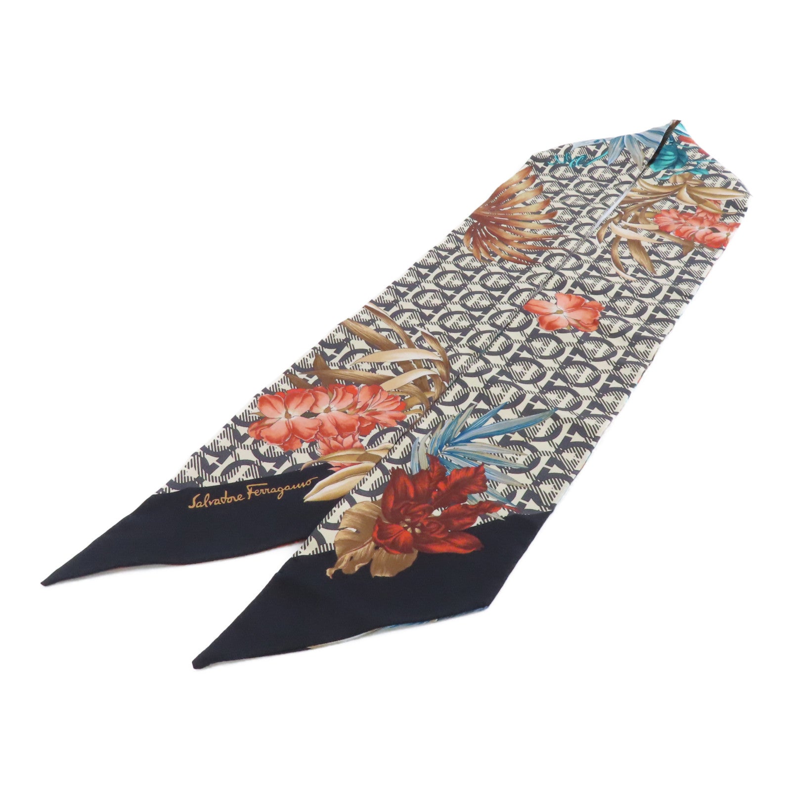 Salvatore Ferragamo 絲質Scarf絲巾黑色/彩色
