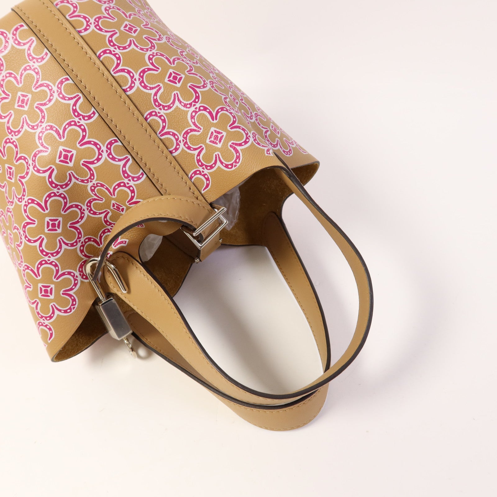 HERMES Swift皮革Picotin Lucky Daisy銀扣手挽袋Chai