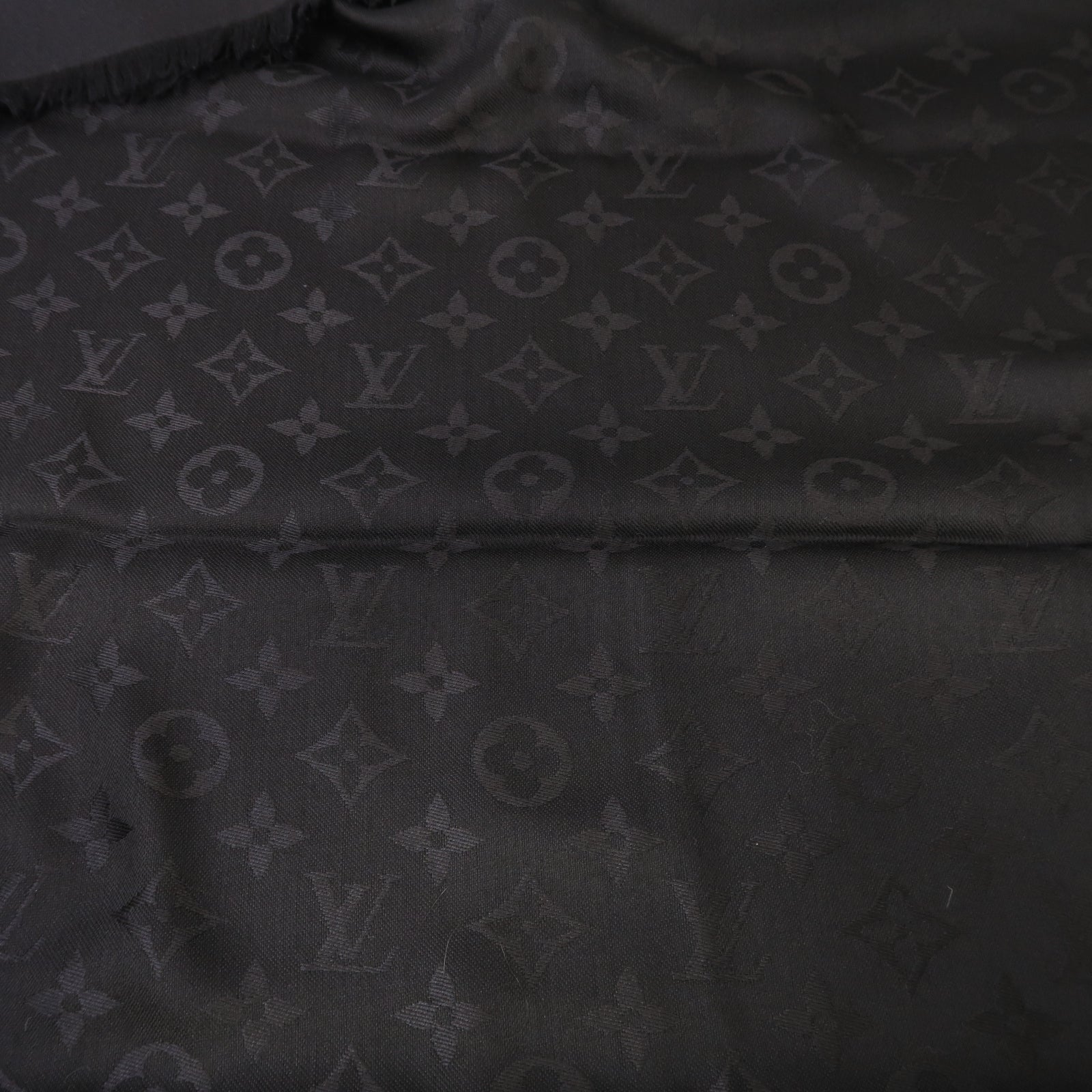 LOUIS VUITTON 絲質/羊毛Scarf圍巾黒色