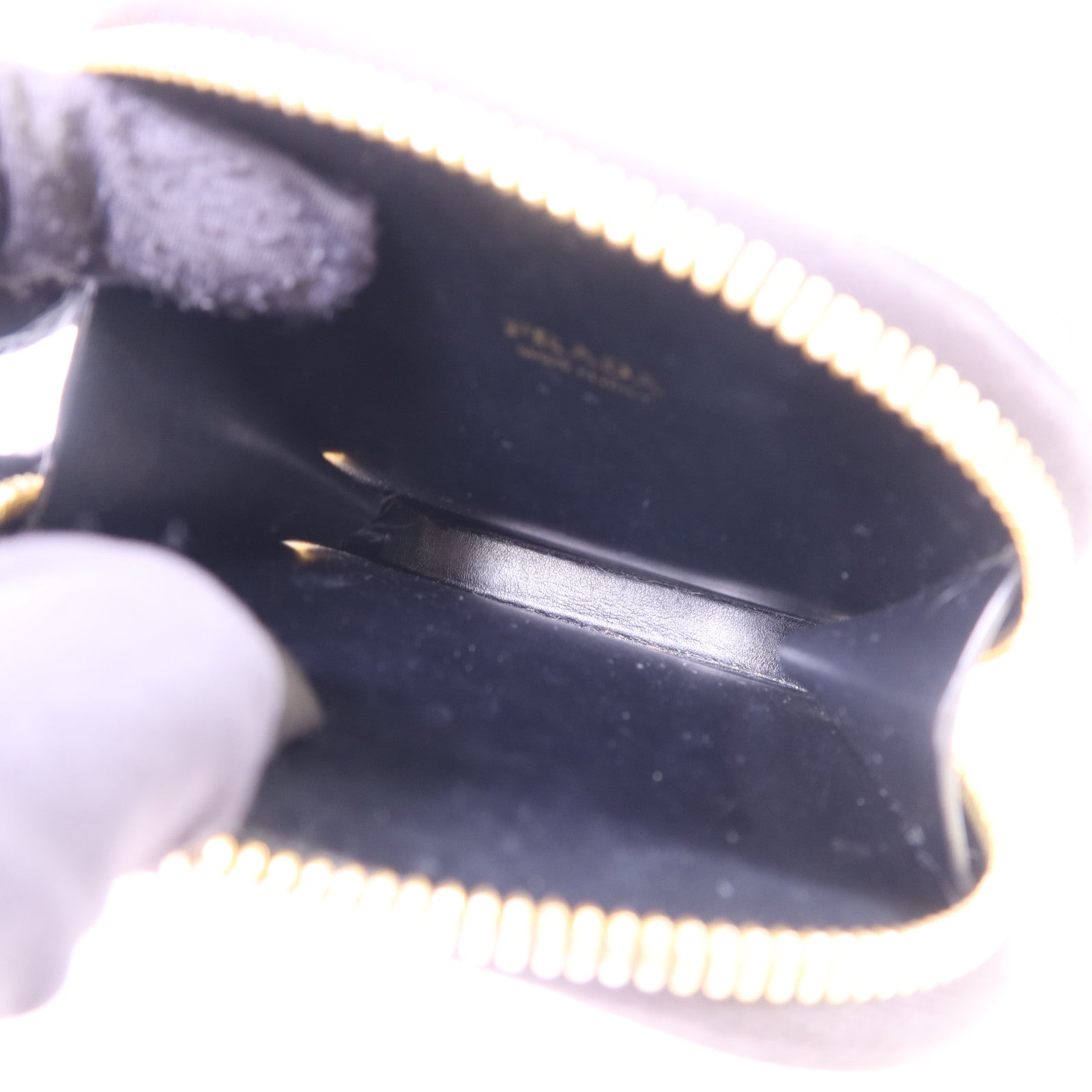 PRADA 牛皮皮革Saffiano Phone Case金扣手挽袋