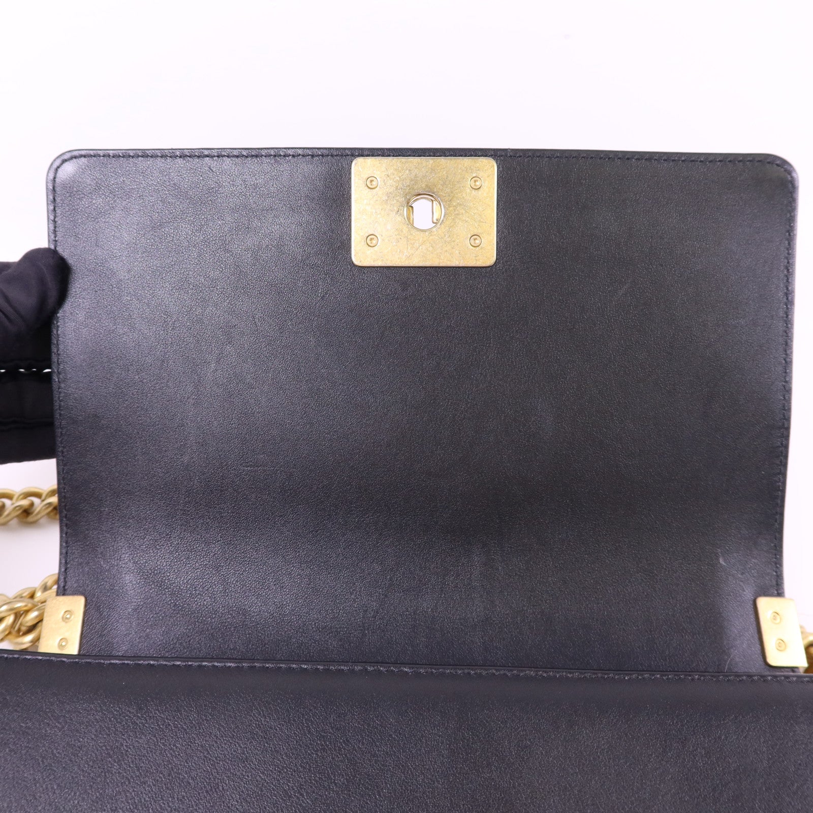 CHANEL 羊皮皮革Boy 25金扣鏈帶肩背袋