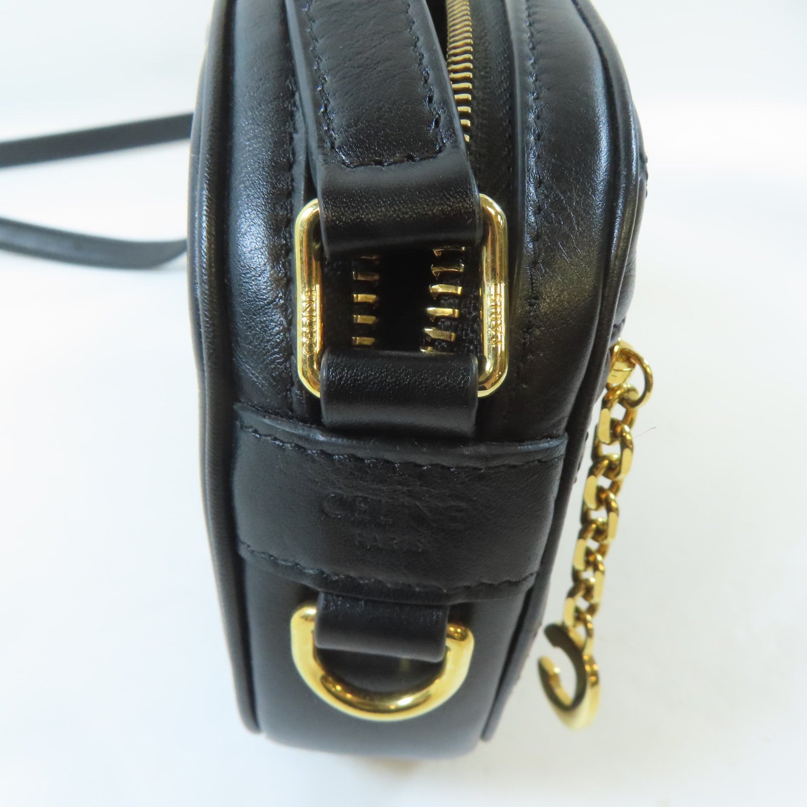 CELINE 牛皮皮革C Charm Bag金扣肩背袋黑色