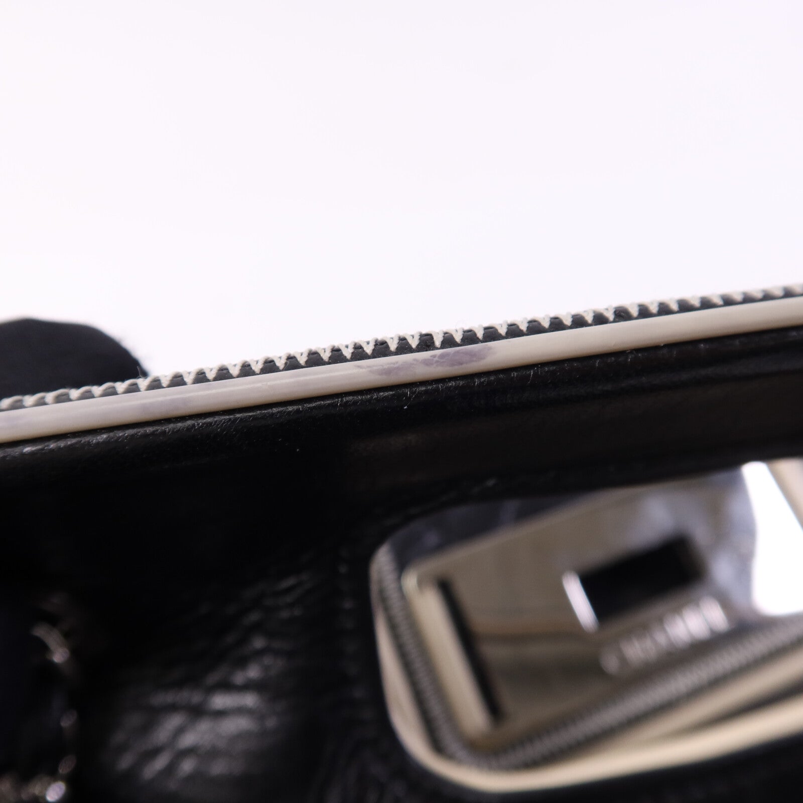 CHANEL 牛皮皮革Chain Shoulder Bag銀扣鏈帶肩背袋